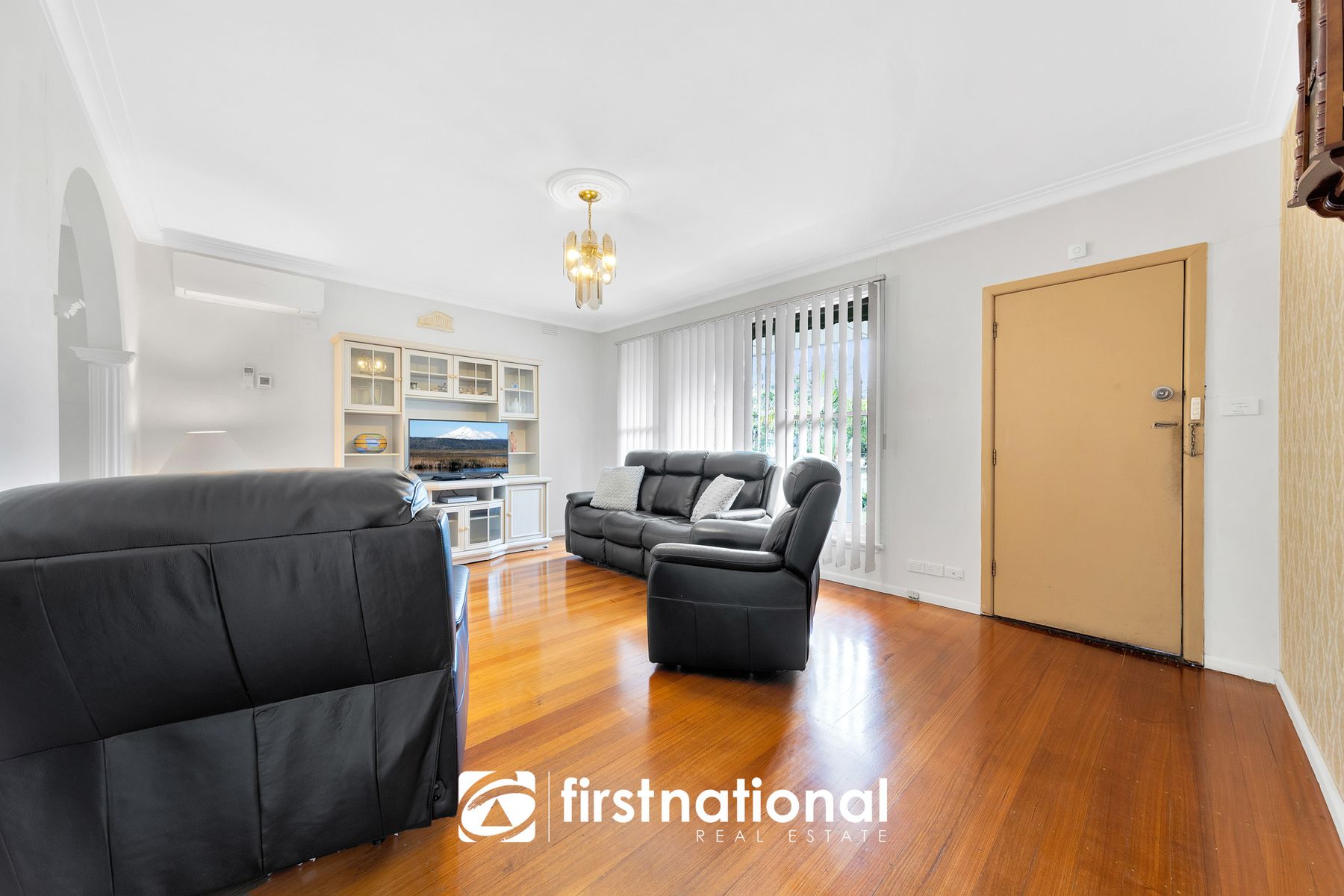 1 Charles Avenue, Springvale VIC 3171, Springvale - Thumbnail 3