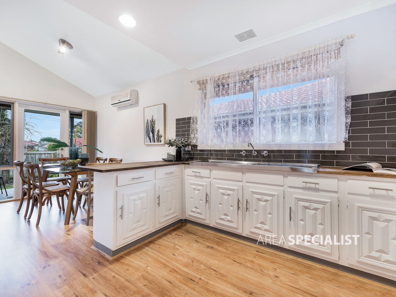 4 Devira Street, Dandenong North, VIC 3175, Dandenong North - Thumbnail 4