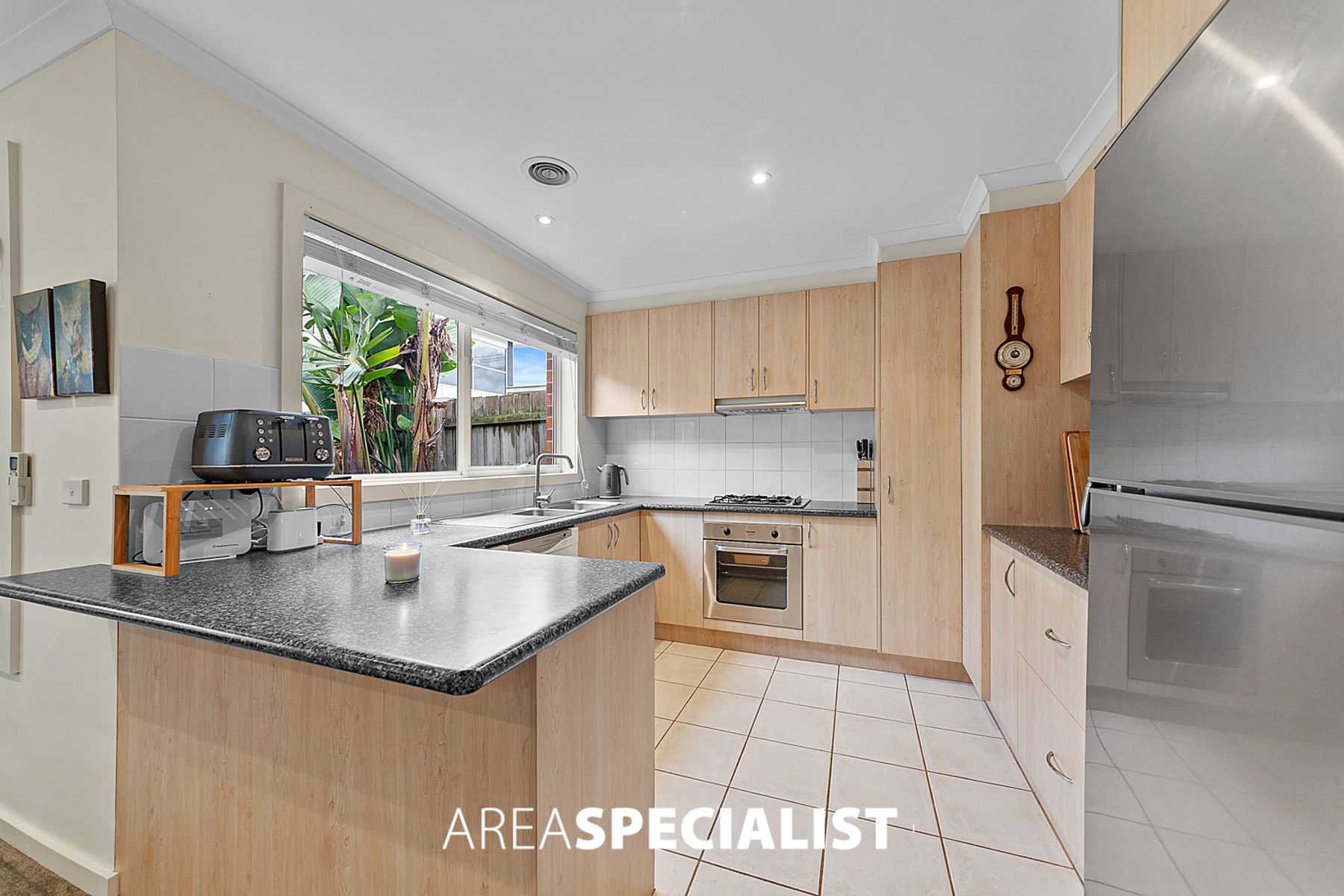 2/31 James Street, Pakenham, VIC 3810, Pakenham - Thumbnail 3