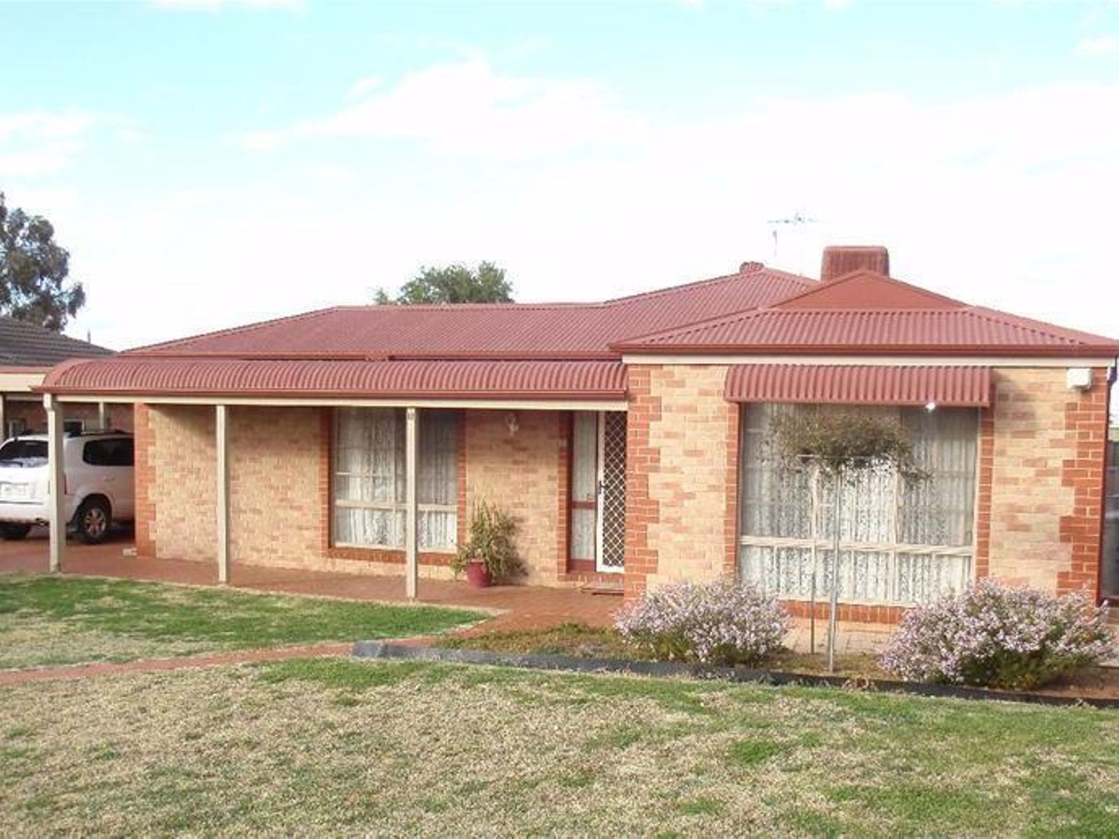 18 Crane Drive, Buronga - Image 1