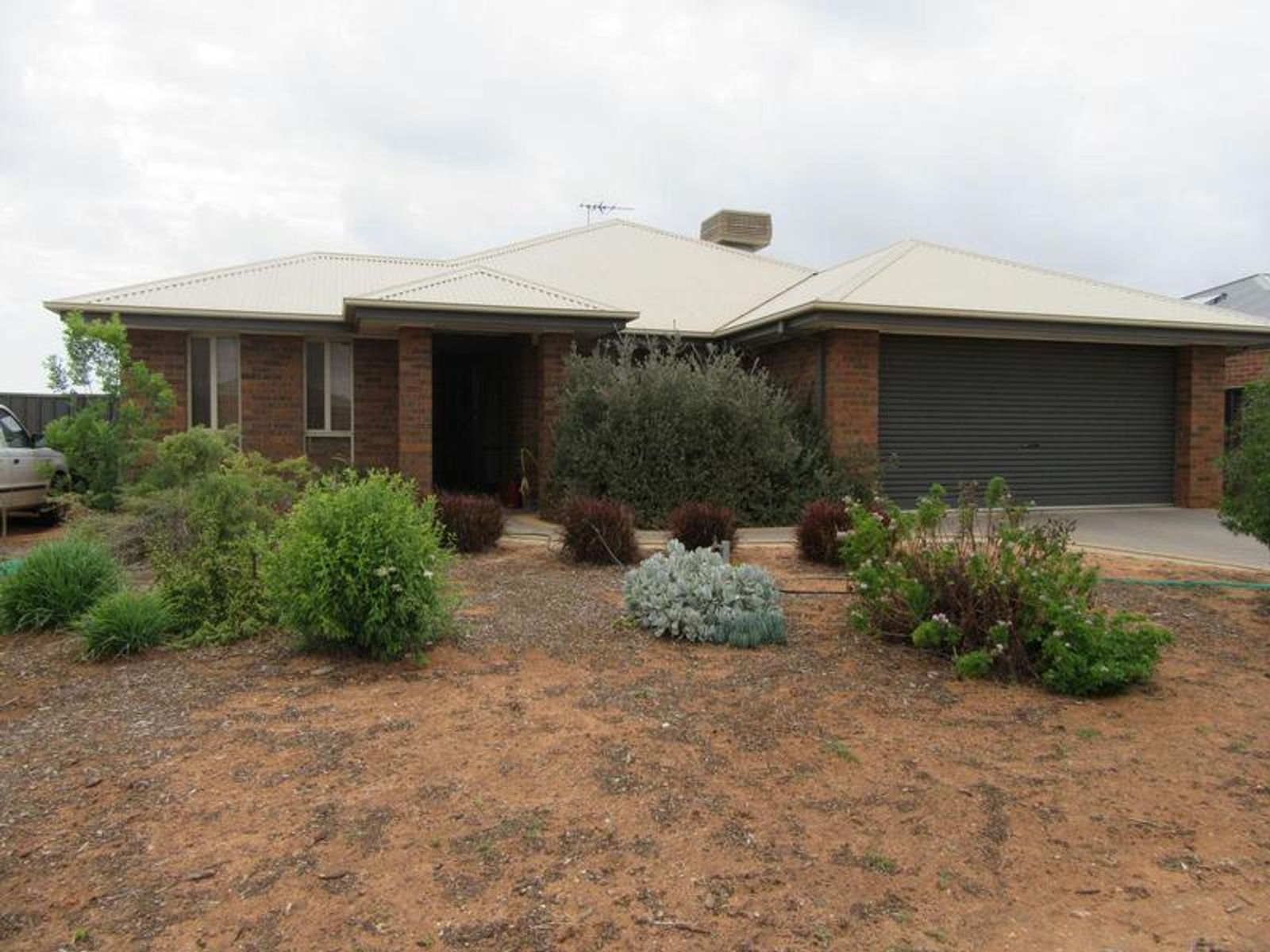 16 Melia Street