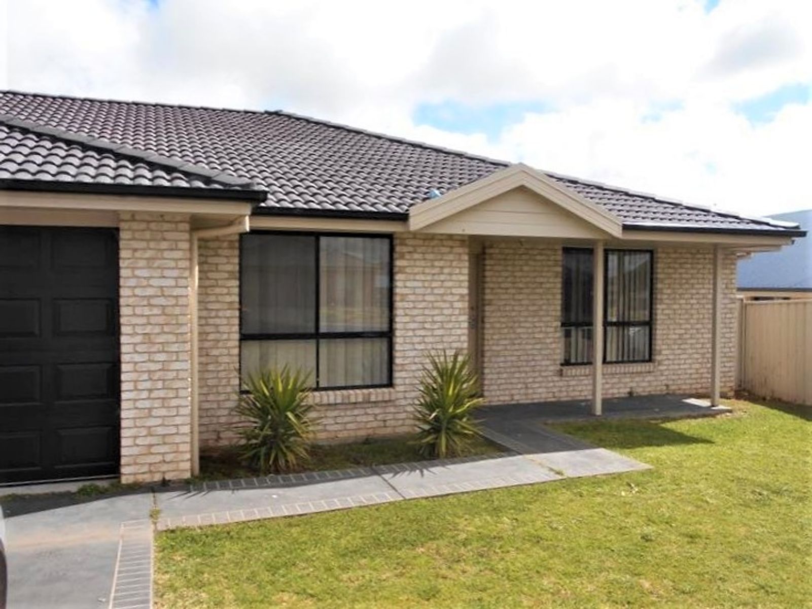 1/12 Birch Grove, Mudgee NSW 2850