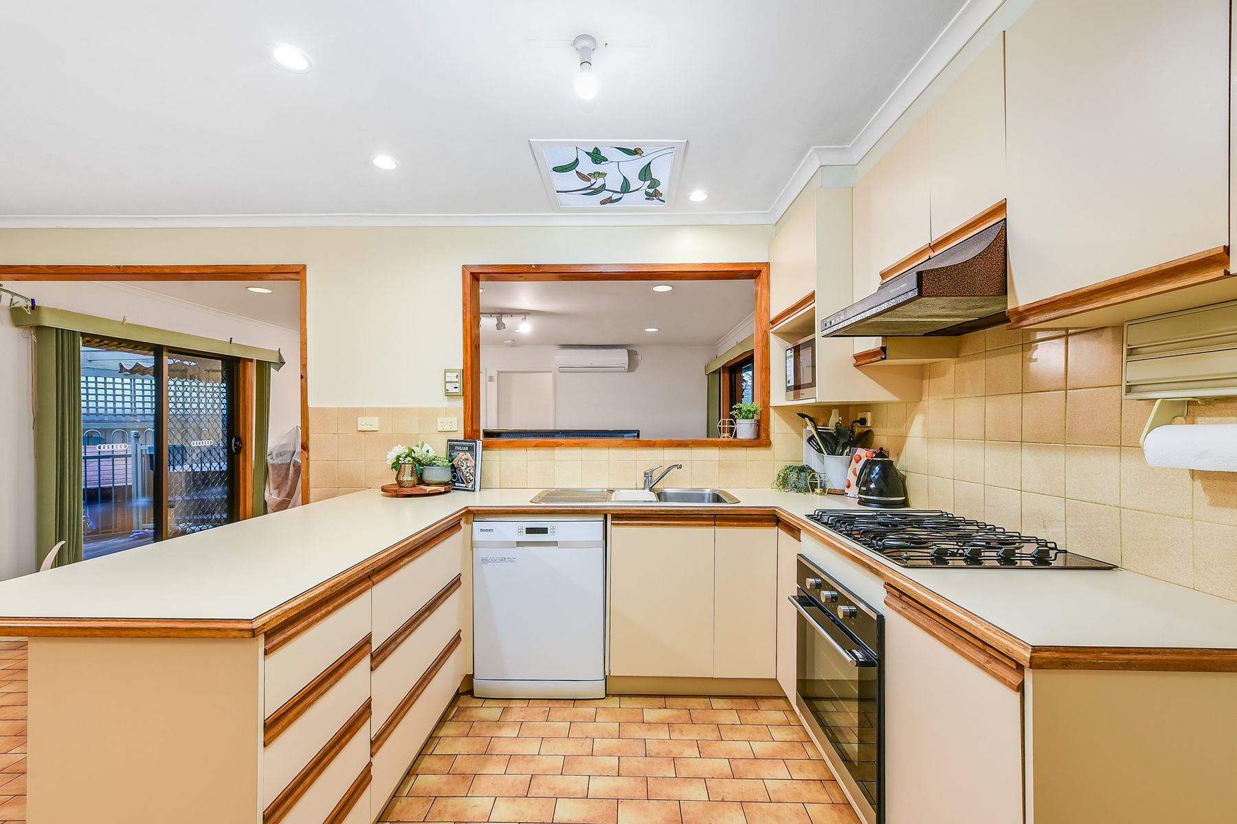 11 Rowena Court, Keysborough, VIC 3173, Keysborough - Thumbnail 8