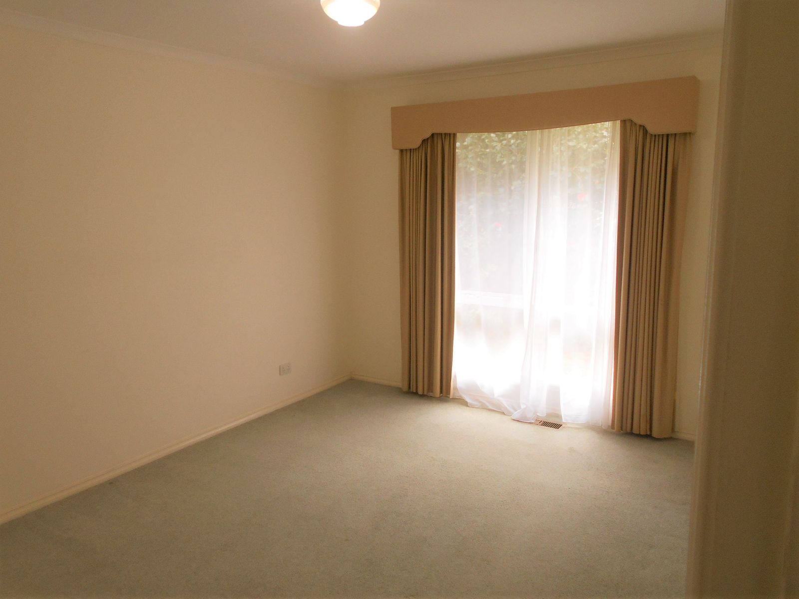 10 The Ridge, Knoxfield VIC 3180, Knoxfield - Thumbnail 8