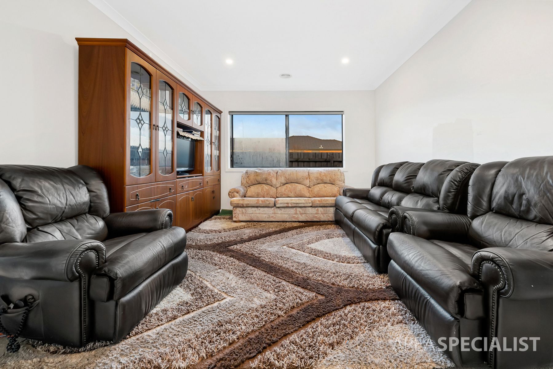 5 Corvette Avenue, Cranbourne East, VIC 3977, Cranbourne East - Thumbnail 3