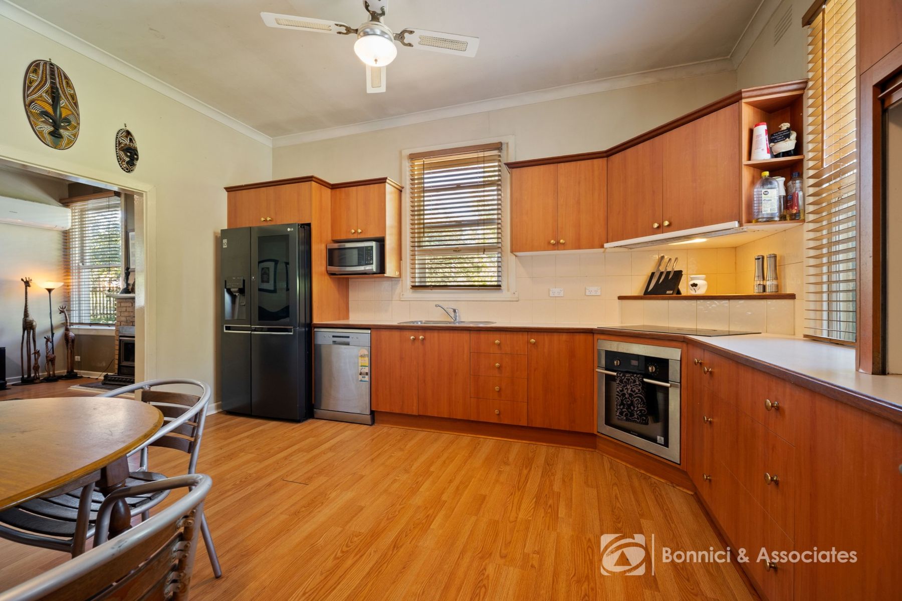 138 High Street, Beechworth VIC 3747, Beechworth - Thumbnail 5