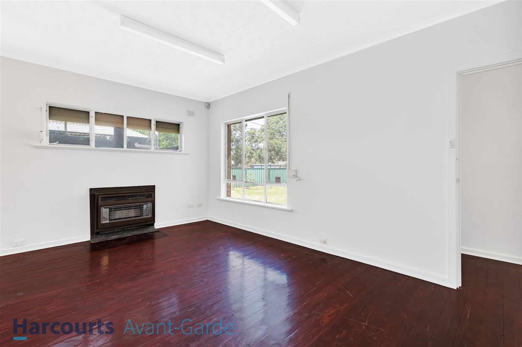 16 Petunia Avenue, Pooraka, SA 5095, Pooraka - Thumbnail 2