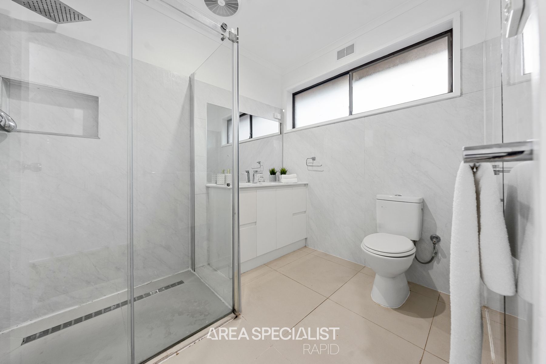 8 Fenfield Street, Cranbourne, VIC 3977, Cranbourne - Thumbnail 7