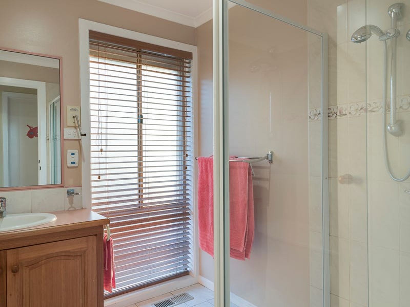 1/1 Southwell Close, Endeavour Hills, VIC 3802, Endeavour Hills - Thumbnail 6