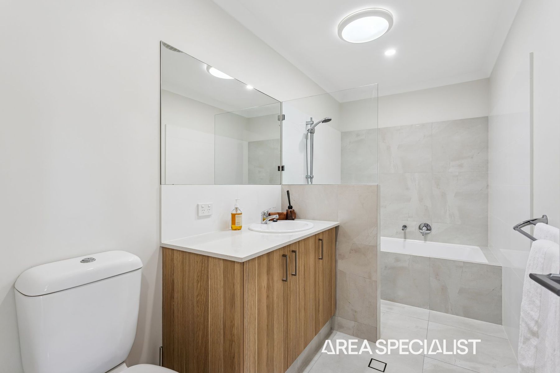 304 B Warwick Road, Warwick, WA 6024, Warwick - Thumbnail 4