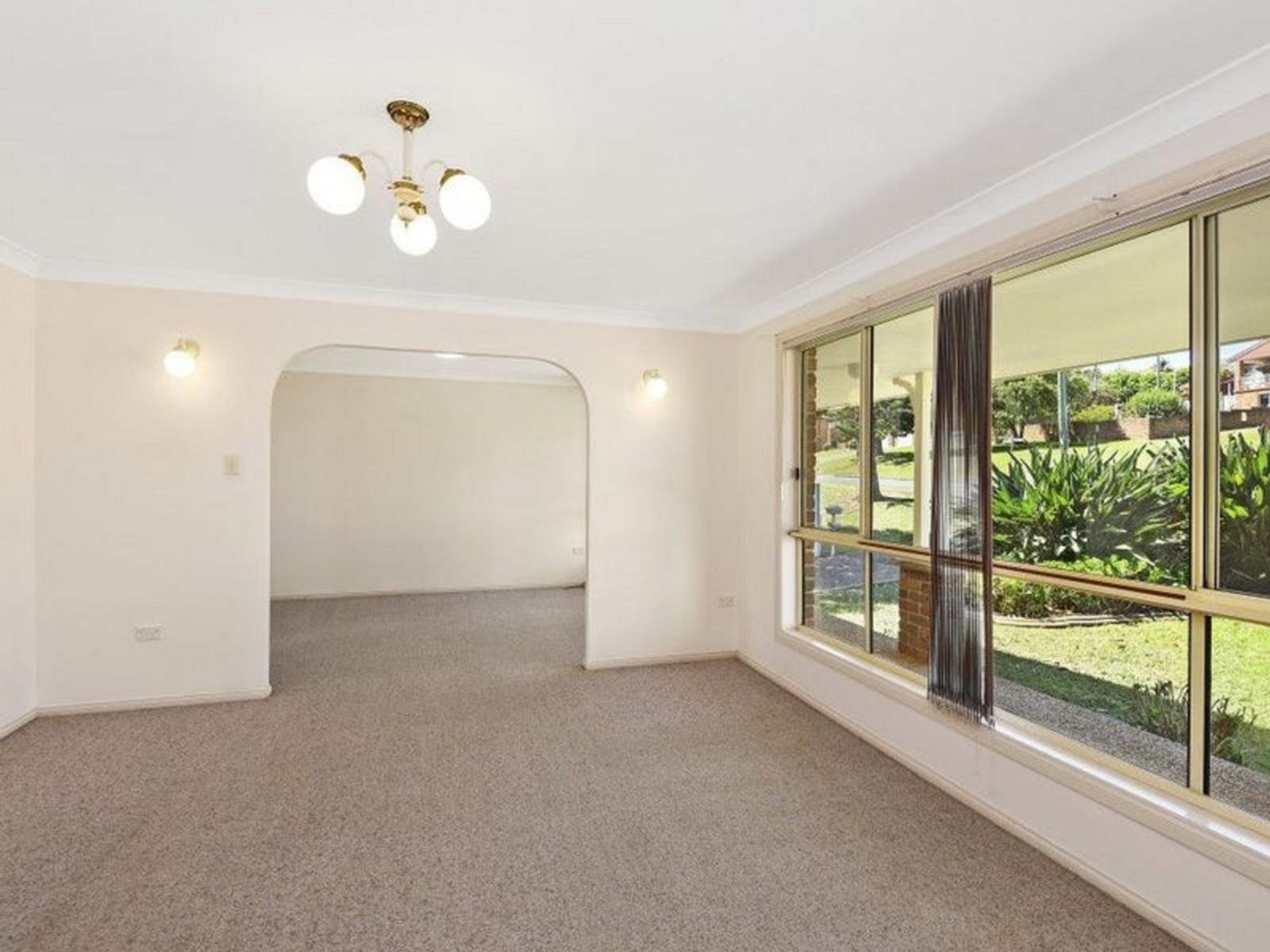 73 Bangalay Drive, Port Macquarie NSW 2444, Port Macquarie - Thumbnail 2