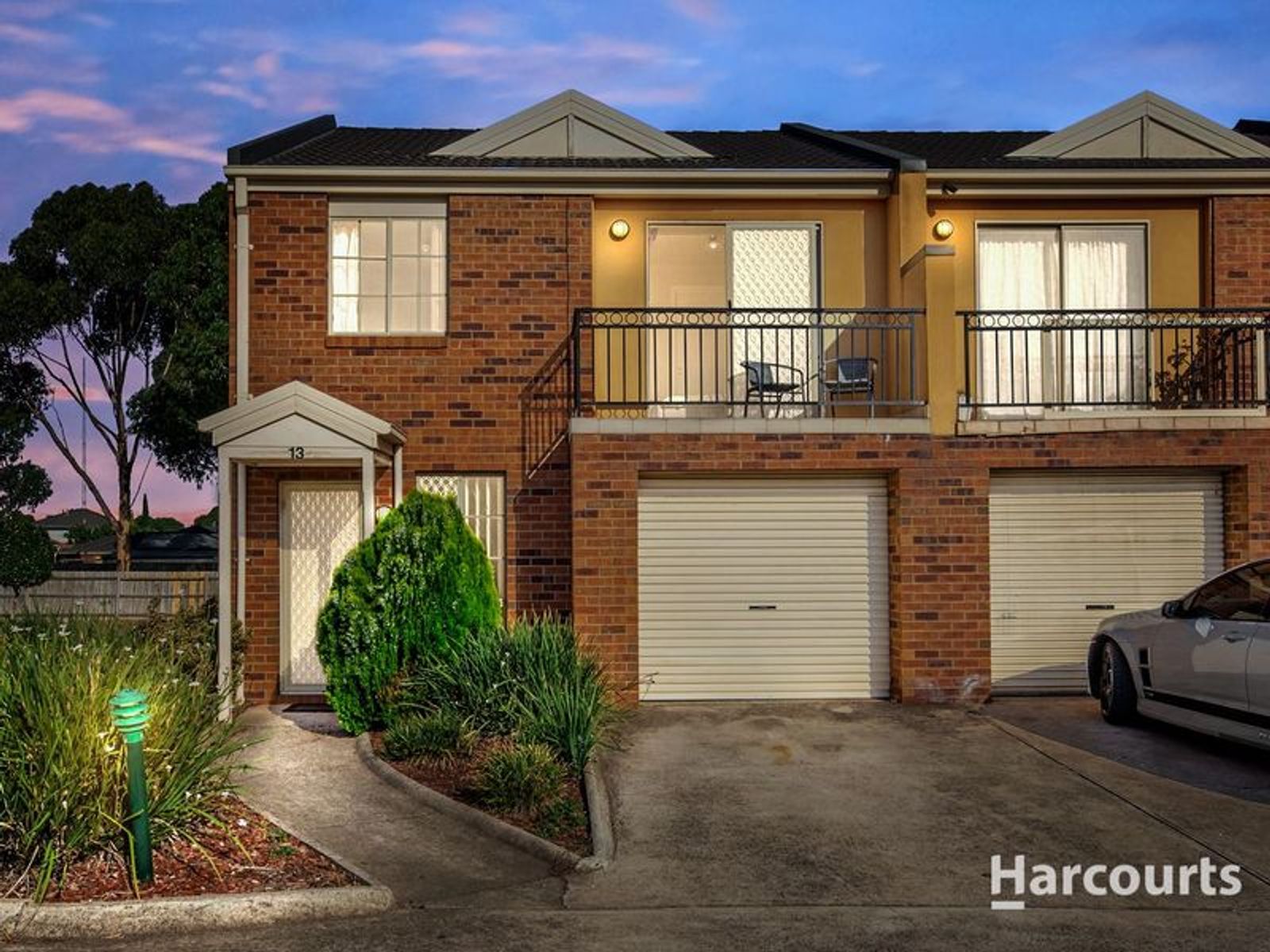 13/2 Silvertree Ave, Delahey, VIC 3037
