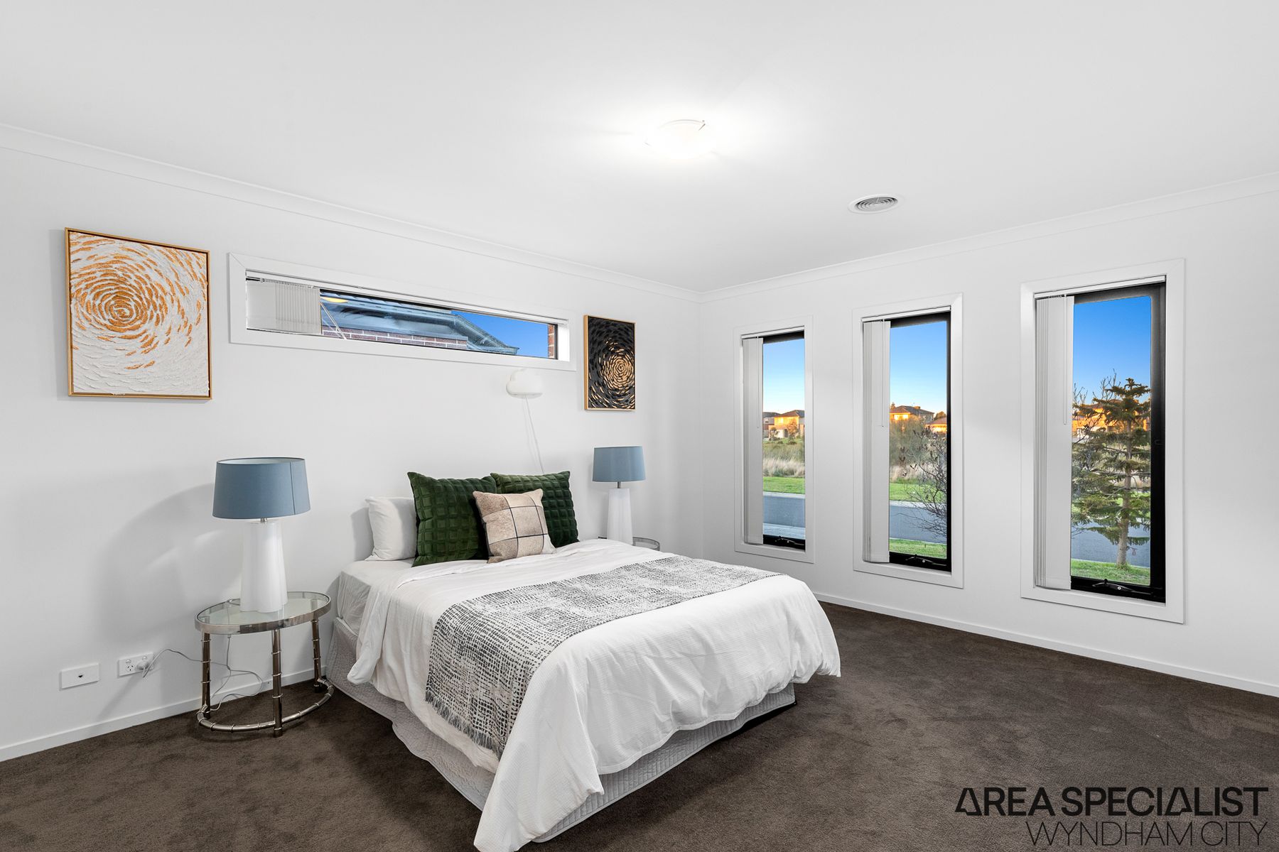 33 Bondi Parade, Point Cook, VIC 3030, Point Cook - Thumbnail 3