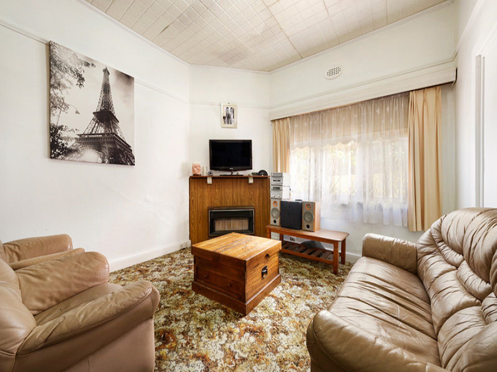 61 Lloyd Street, Strathmore - Thumbnail 3