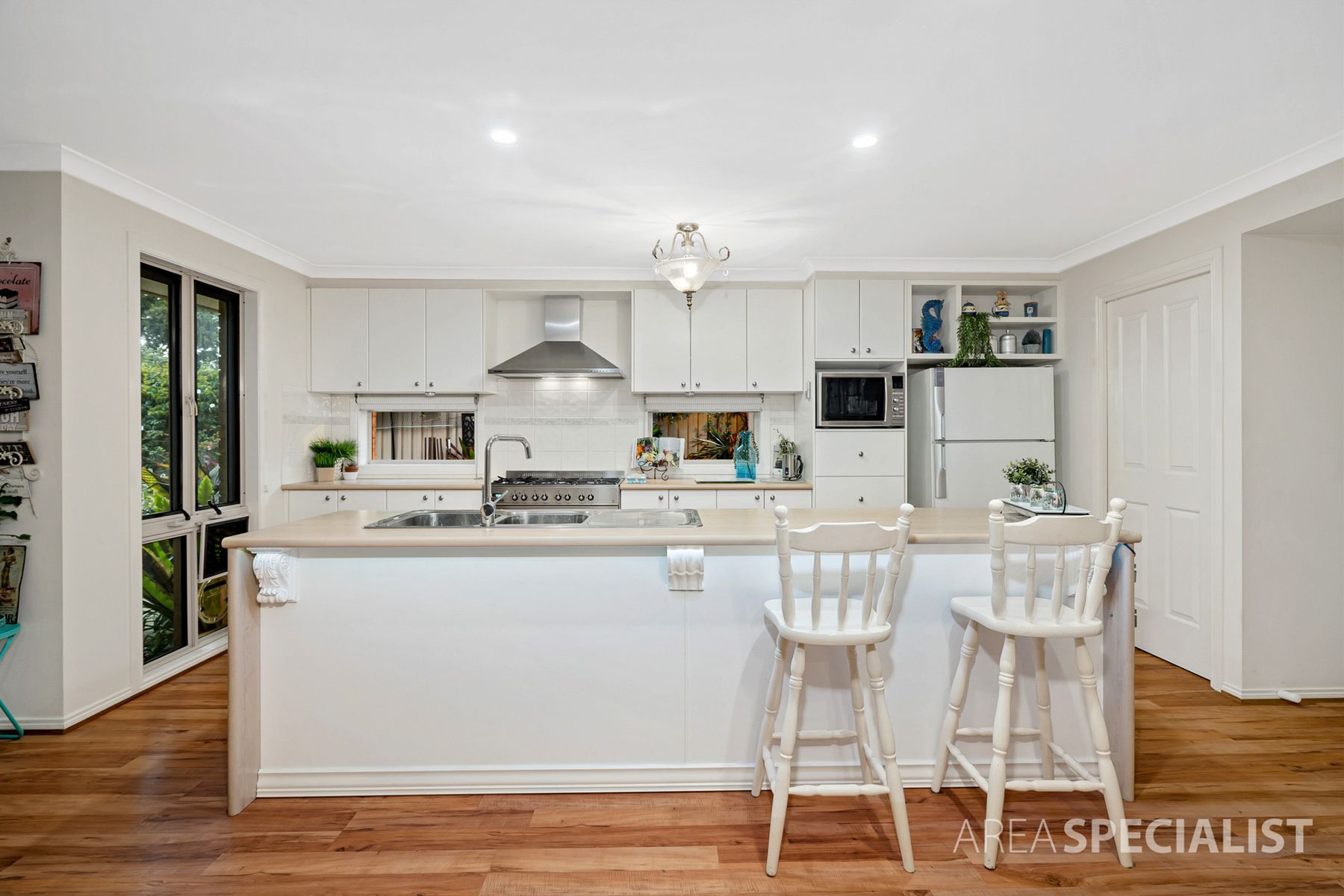 57 Tyndall Street, Cranbourne East, VIC 3977, Cranbourne East - Thumbnail 8
