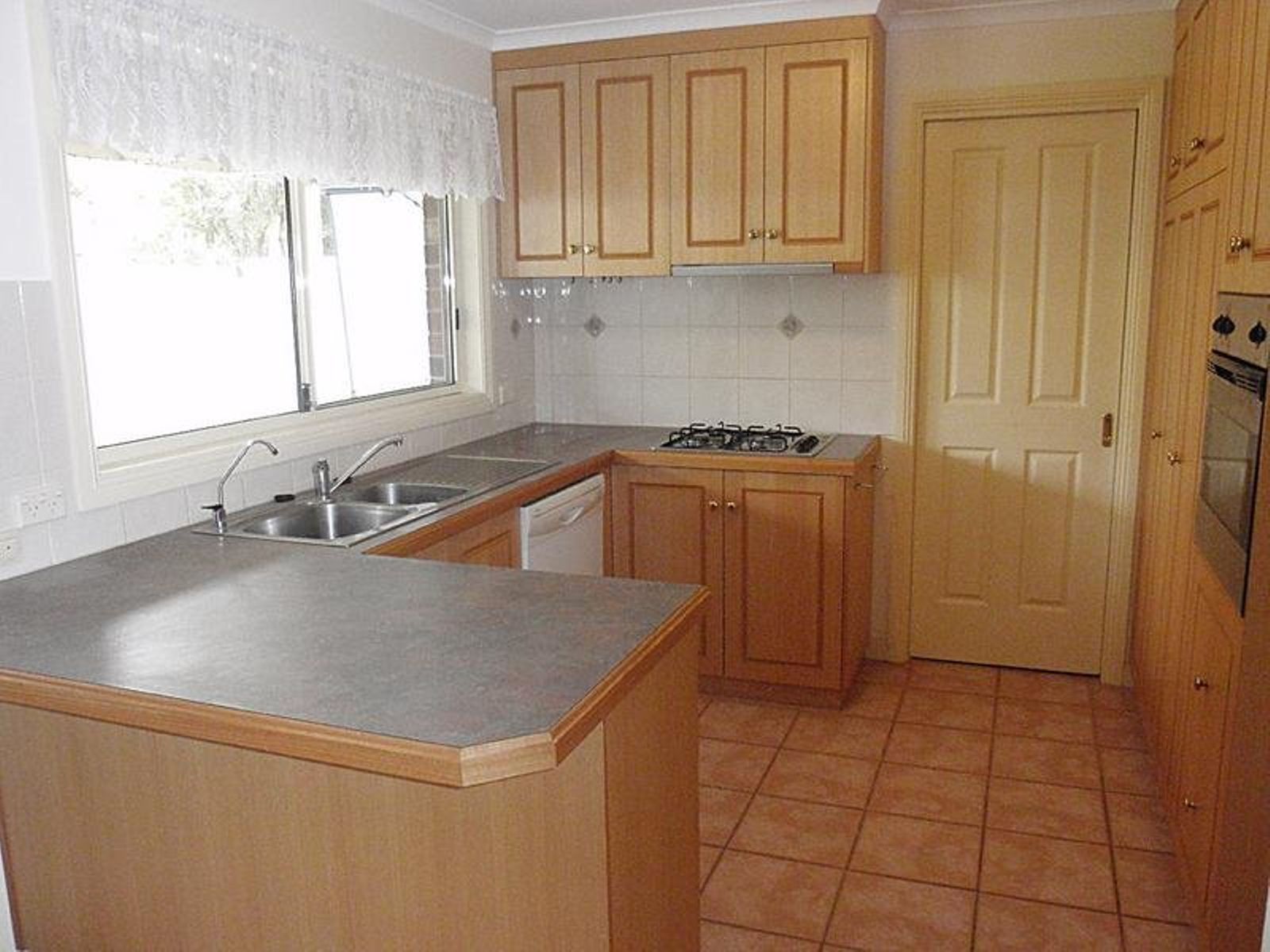 3/295 Cureton Avenue, Mildura - Thumbnail 2