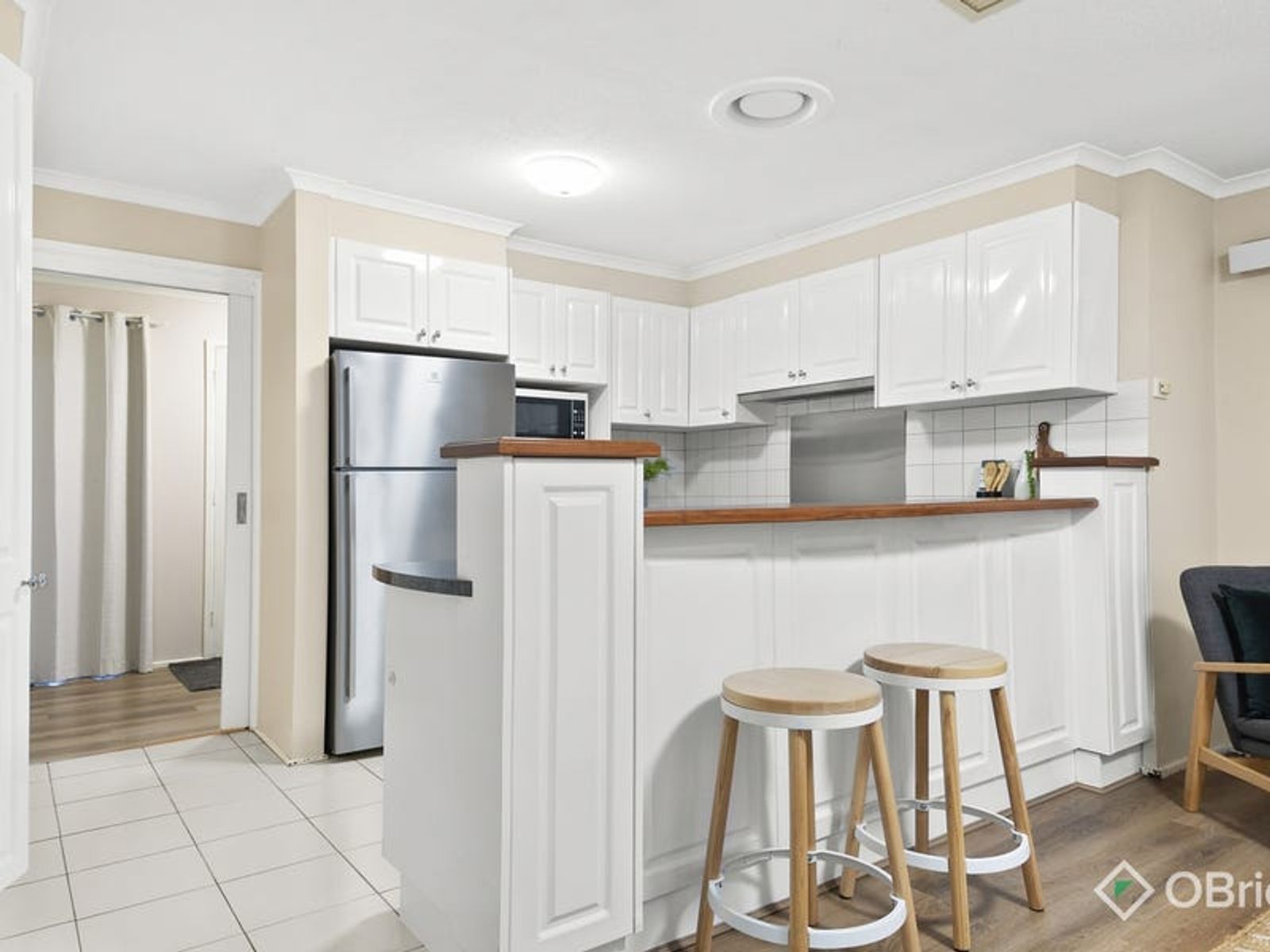 163 James Cook Drive, Endeavour Hills, VIC 3802, Endeavour Hills - Thumbnail 4