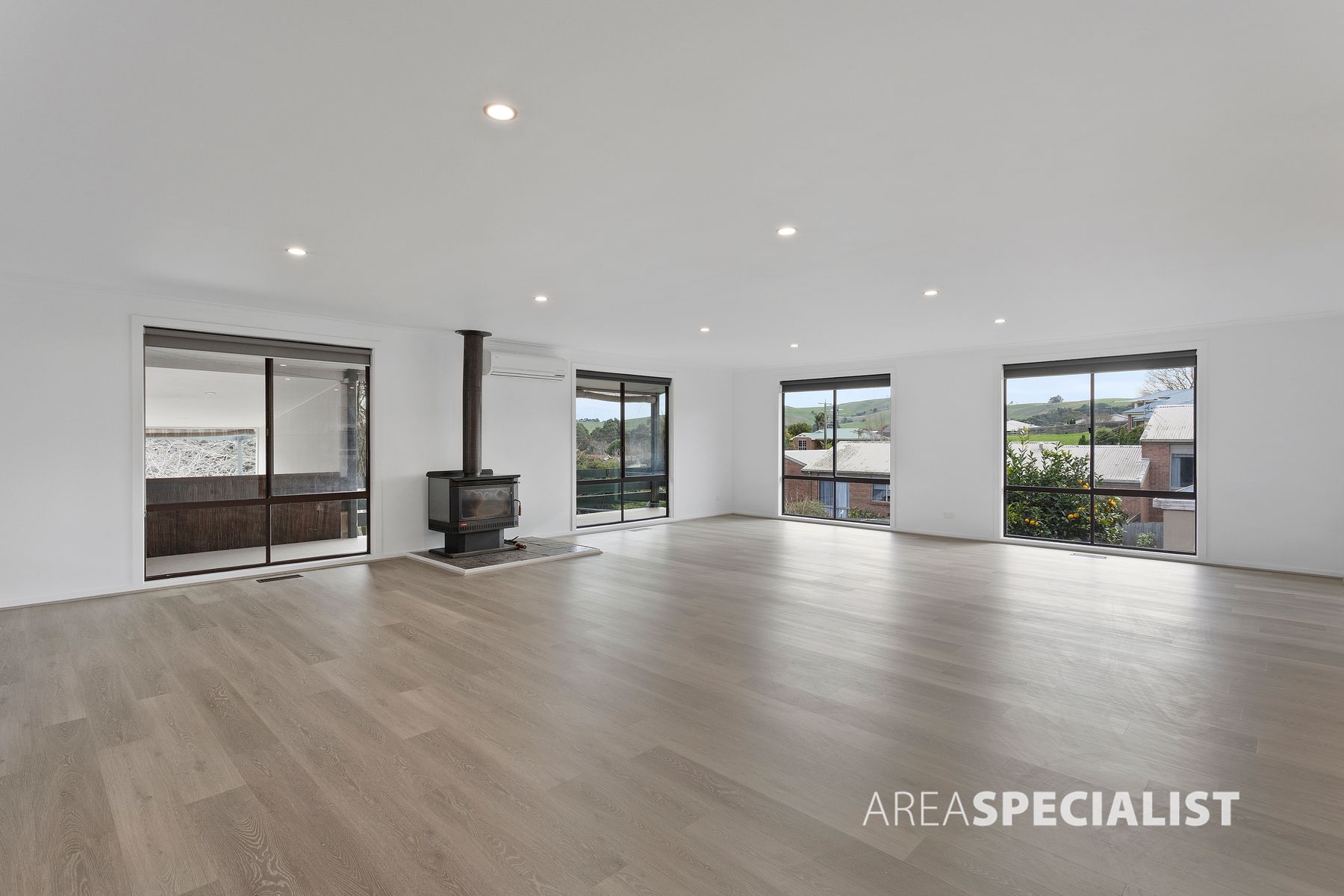 19 George Street, Korumburra, VIC 3950, Korumburra - Thumbnail 3
