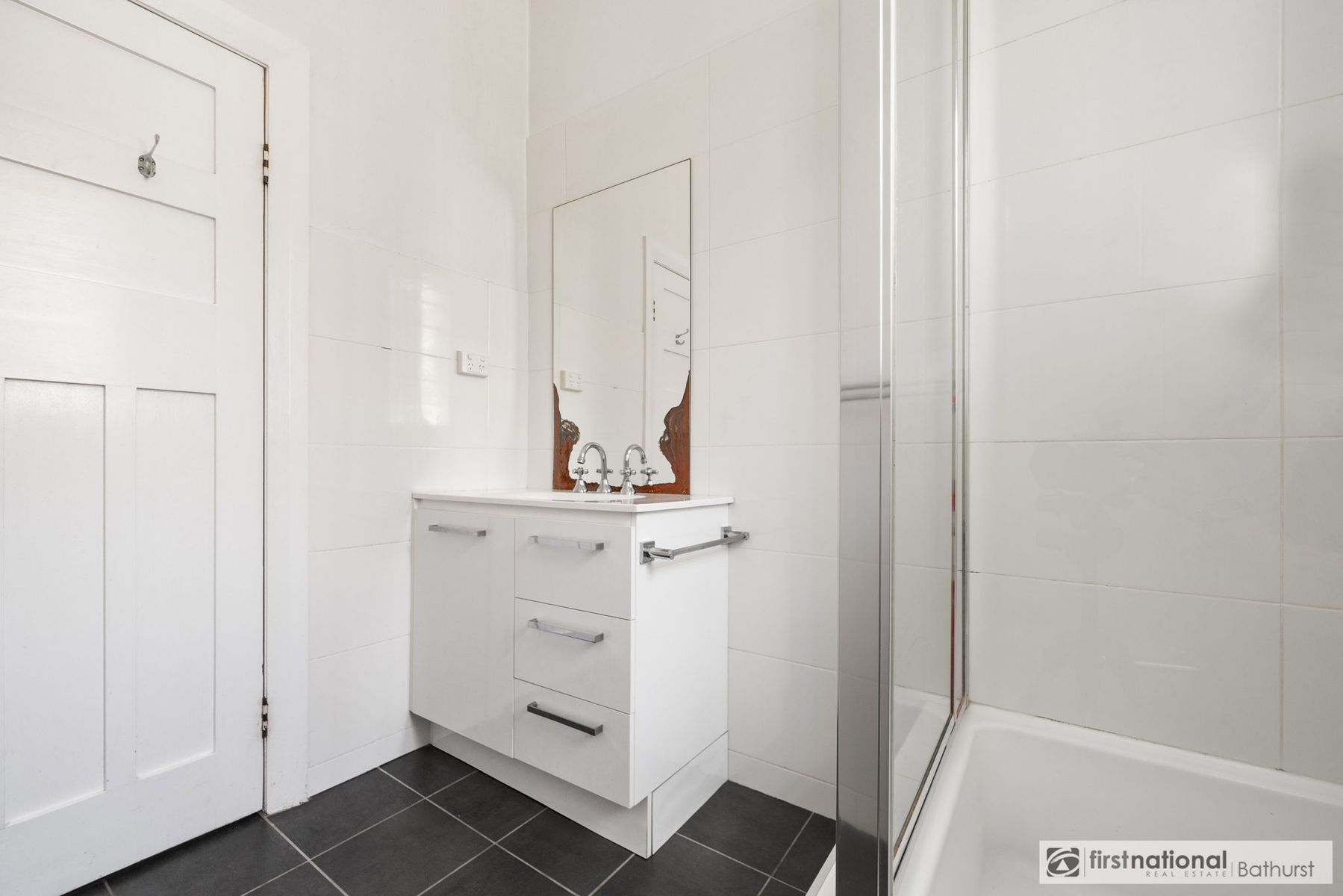 205 Stewart Street, Bathurst NSW 2795, Bathurst - Thumbnail 8