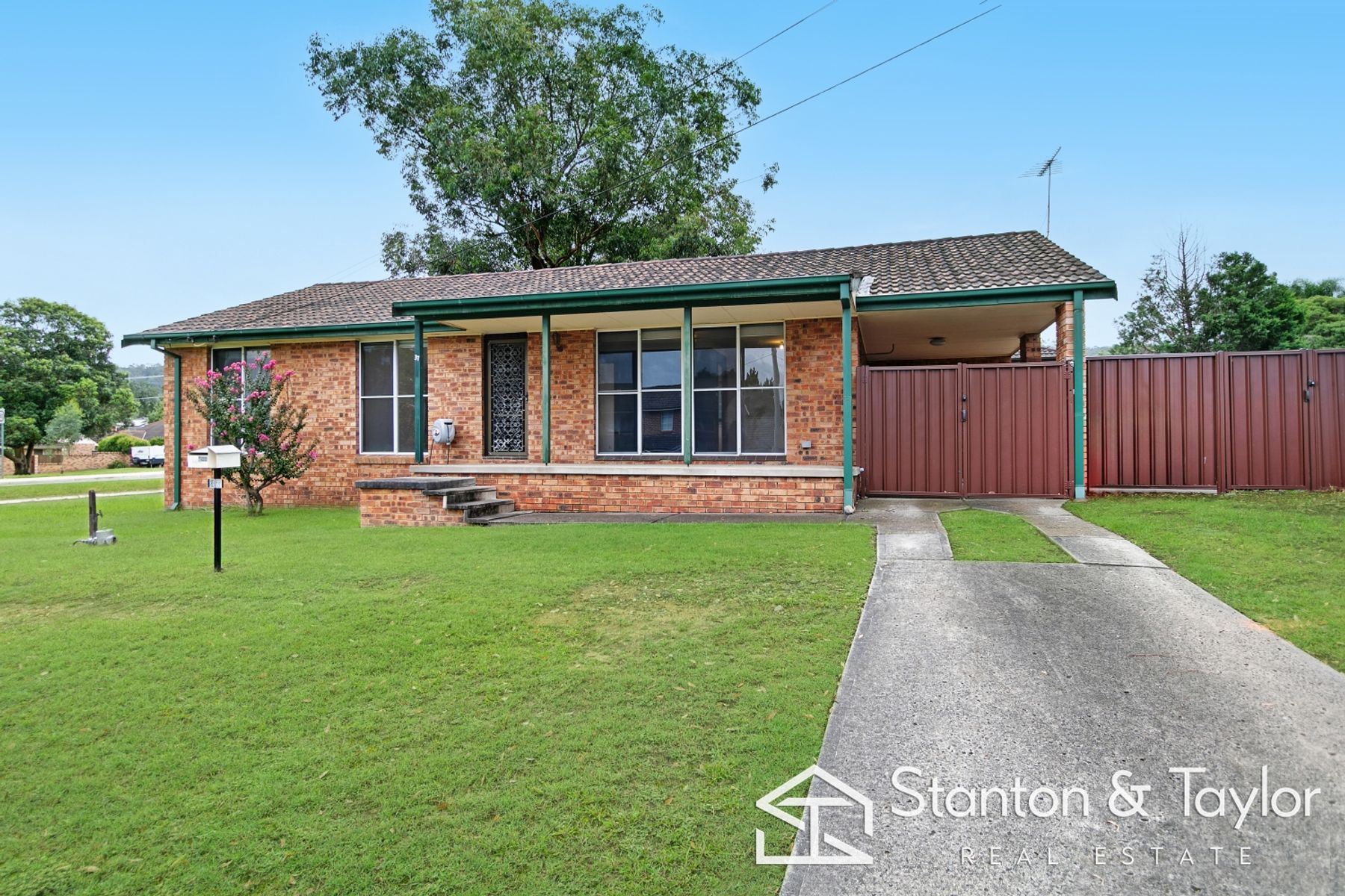 37 Brougham Street, Emu Plains - Thumbnail 2