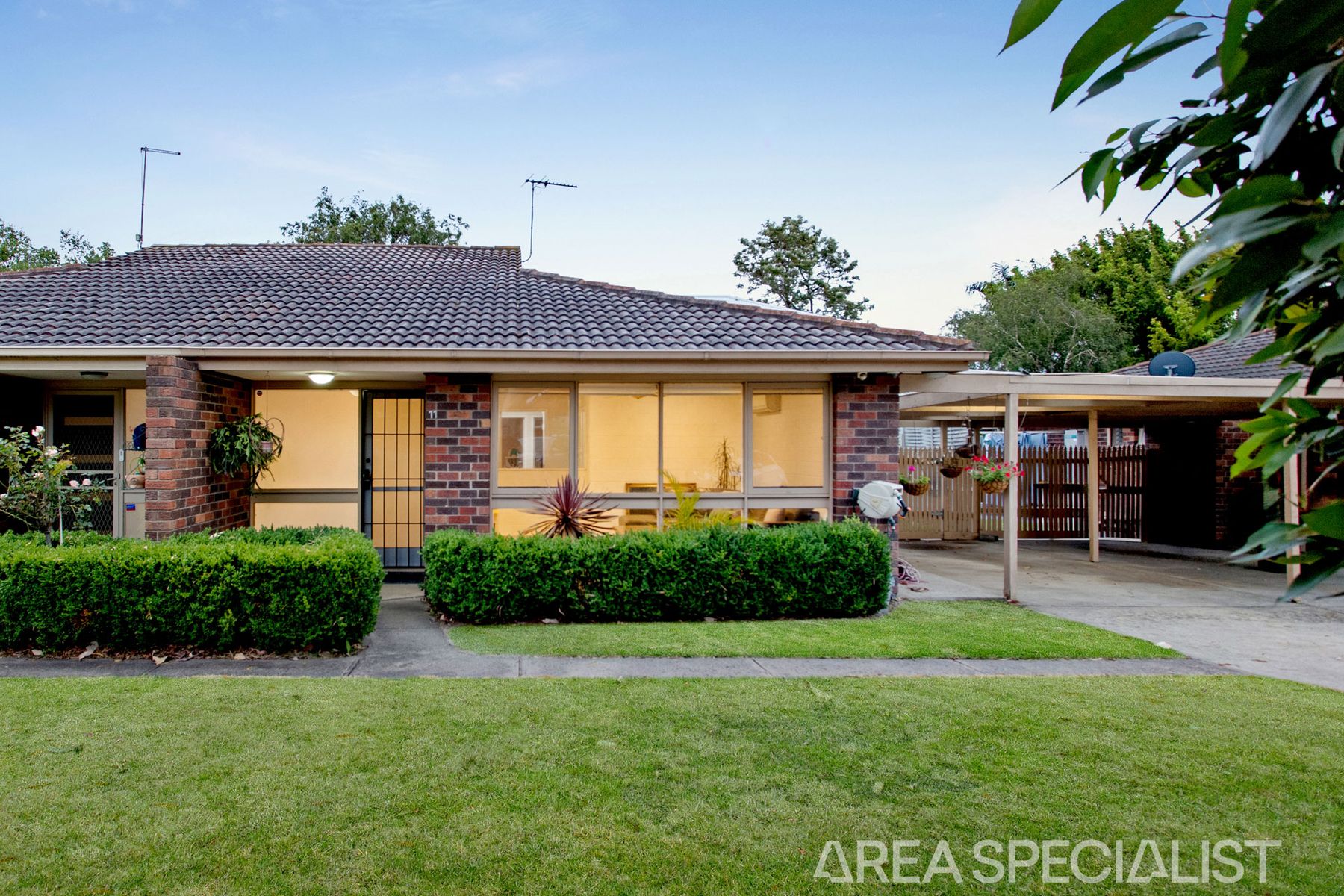 11/1, Frankston - Thumbnail 2