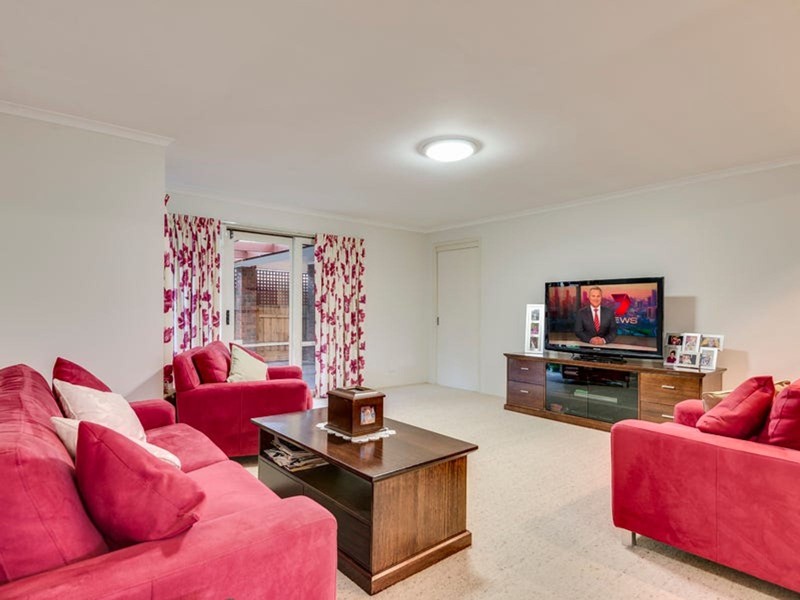 29 Gleneagles Drive, Endeavour Hills, VIC 3802, Endeavour Hills - Thumbnail 3