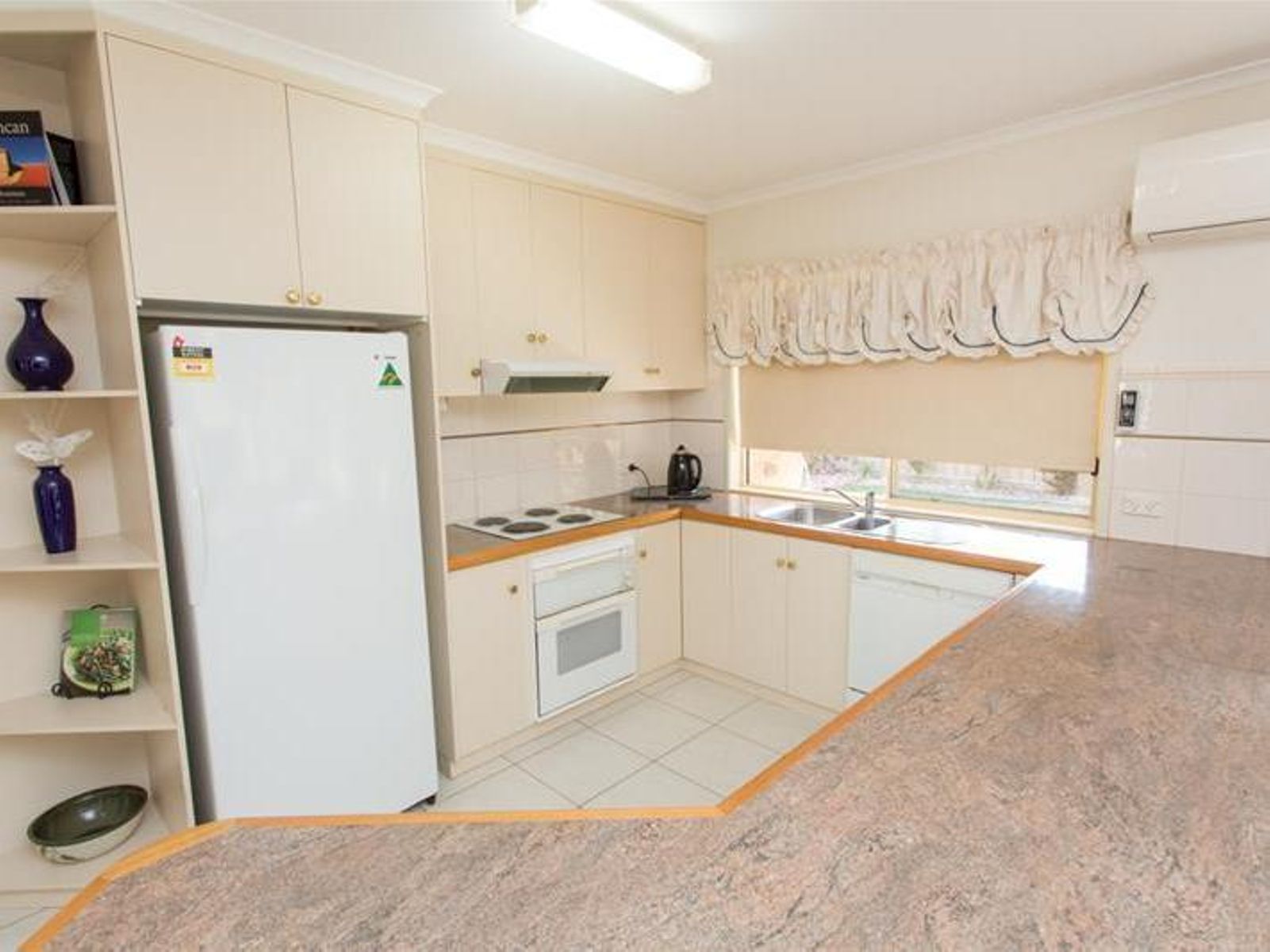 16 Muscat Court, Mildura - Thumbnail 7