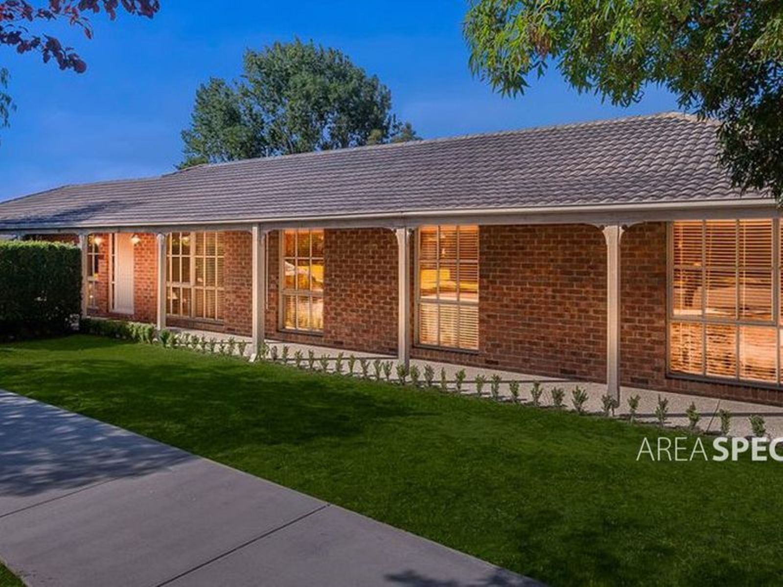 61 Fernlea Avenue, Rowville, VIC 3178, Rowville - Thumbnail 3