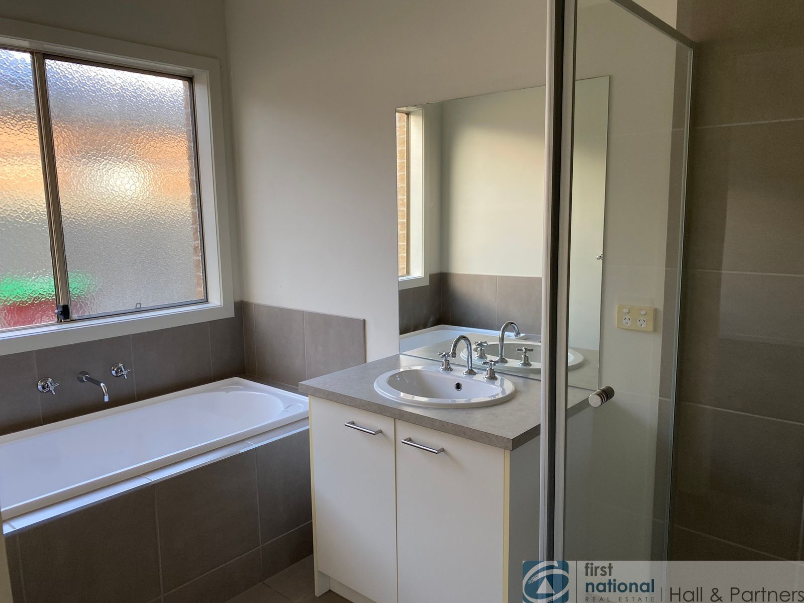 4 Heales Road, Cranbourne East VIC 3977, Cranbourne East - Thumbnail 8