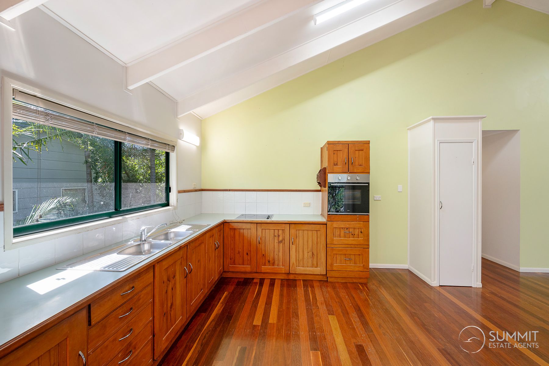 12 Bembooka Close, Glen Eden - Thumbnail 5