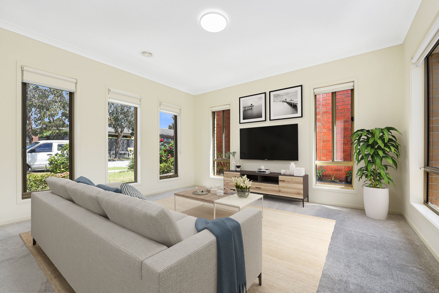 6 Sabel Drive, Cranbourne North, VIC 3977, Cranbourne North - Thumbnail 3