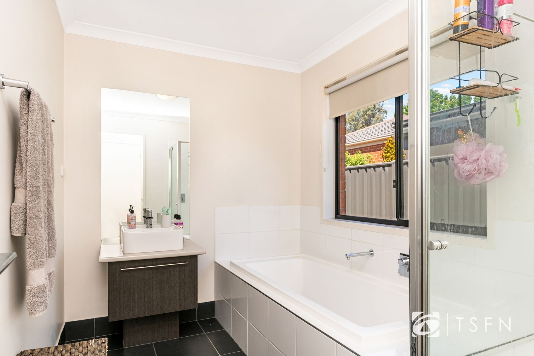 27 Pamela Avenue, Jackass Flat VIC 3556, Jackass Flat - Thumbnail 5