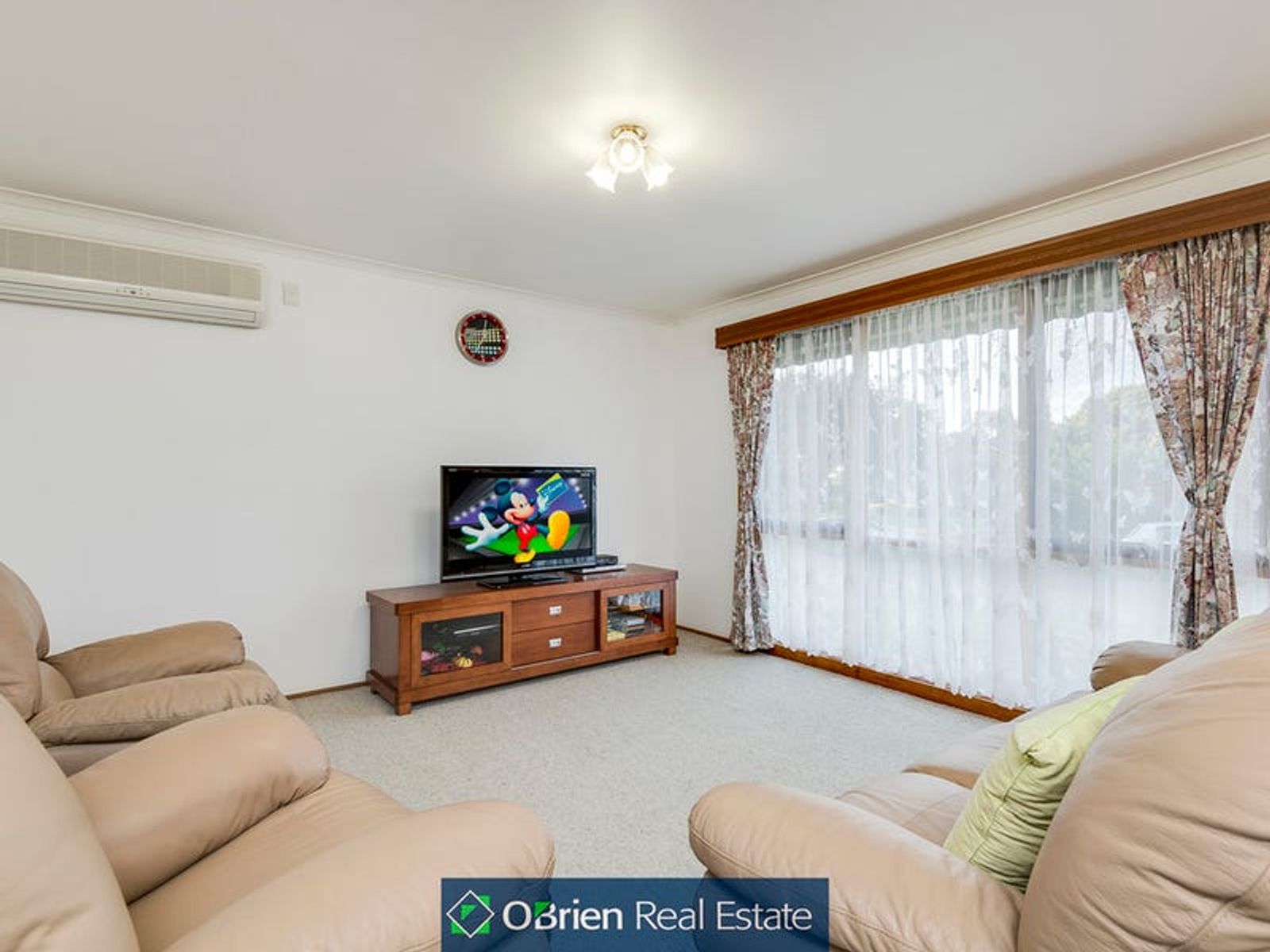 21 Eildon Road, Endeavour Hills, VIC 3802, Endeavour Hills - Thumbnail 3