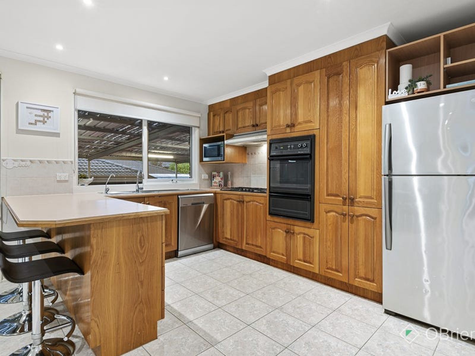 12 Stable Court, Endeavour Hills, VIC 3802, Endeavour Hills - Thumbnail 4