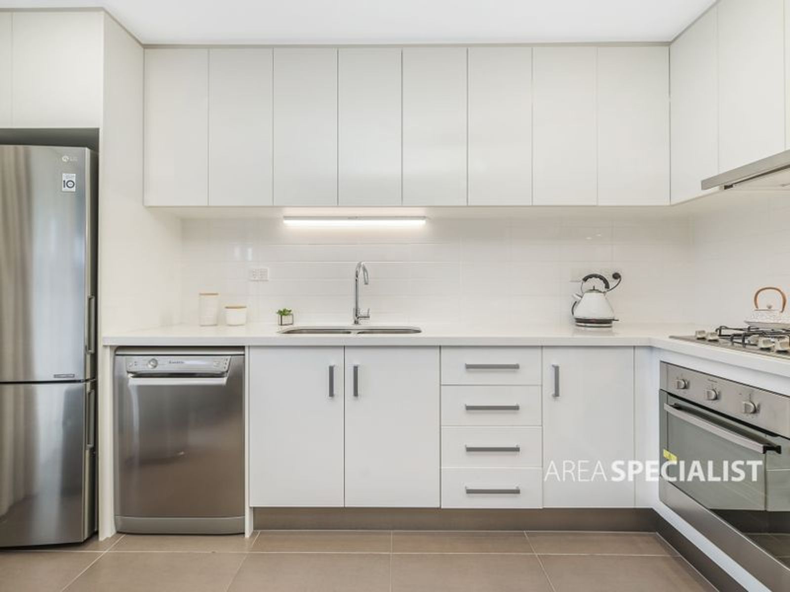 14/302 Golf Links Road, Narre Warren, VIC 3805, Narre Warren - Thumbnail 7