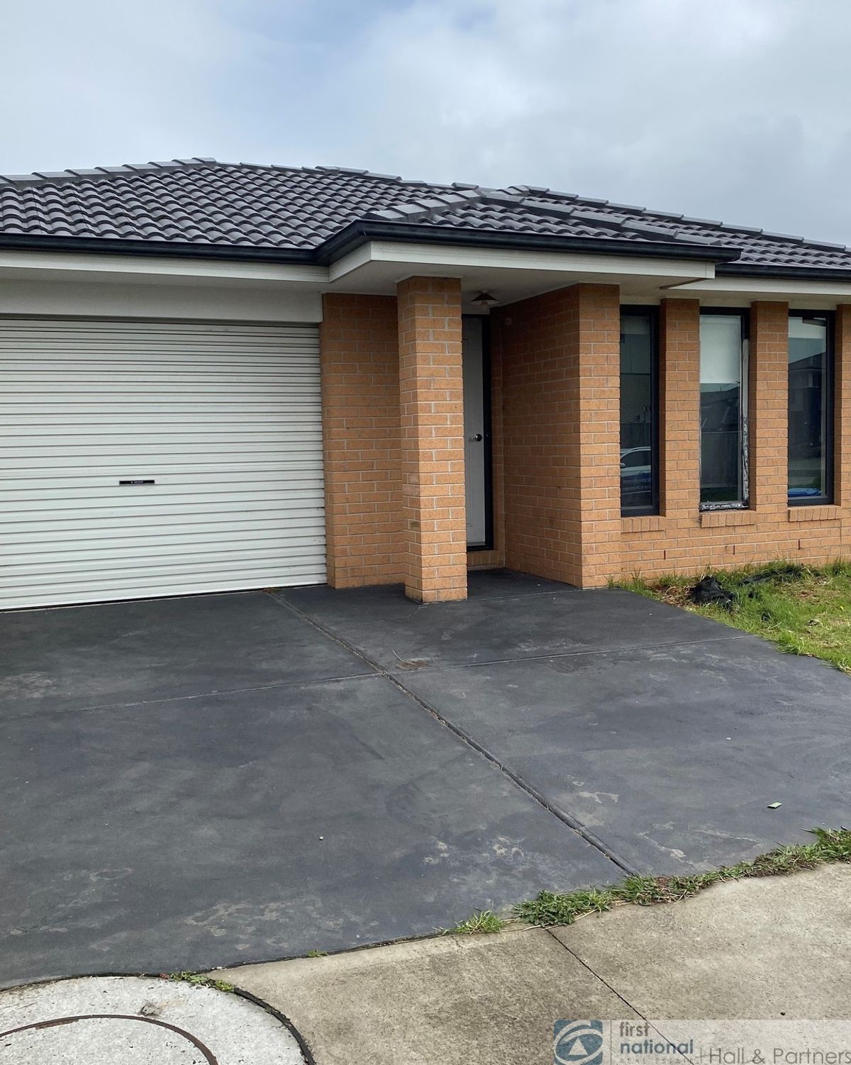 1 Merlot Way, Clyde North VIC 3978