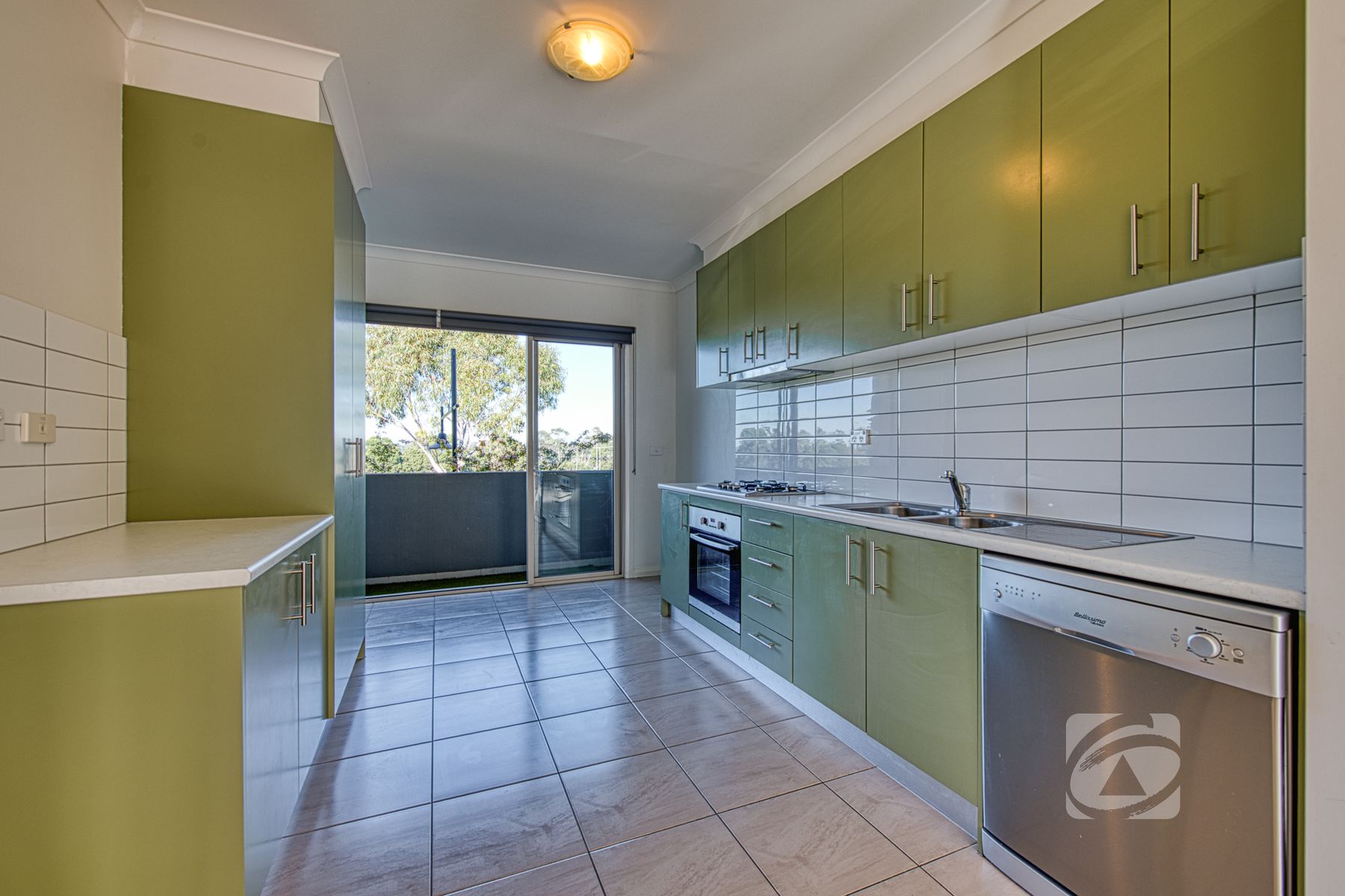 8 Annecy Lane, Pakenham VIC 3810, Pakenham - Thumbnail 4