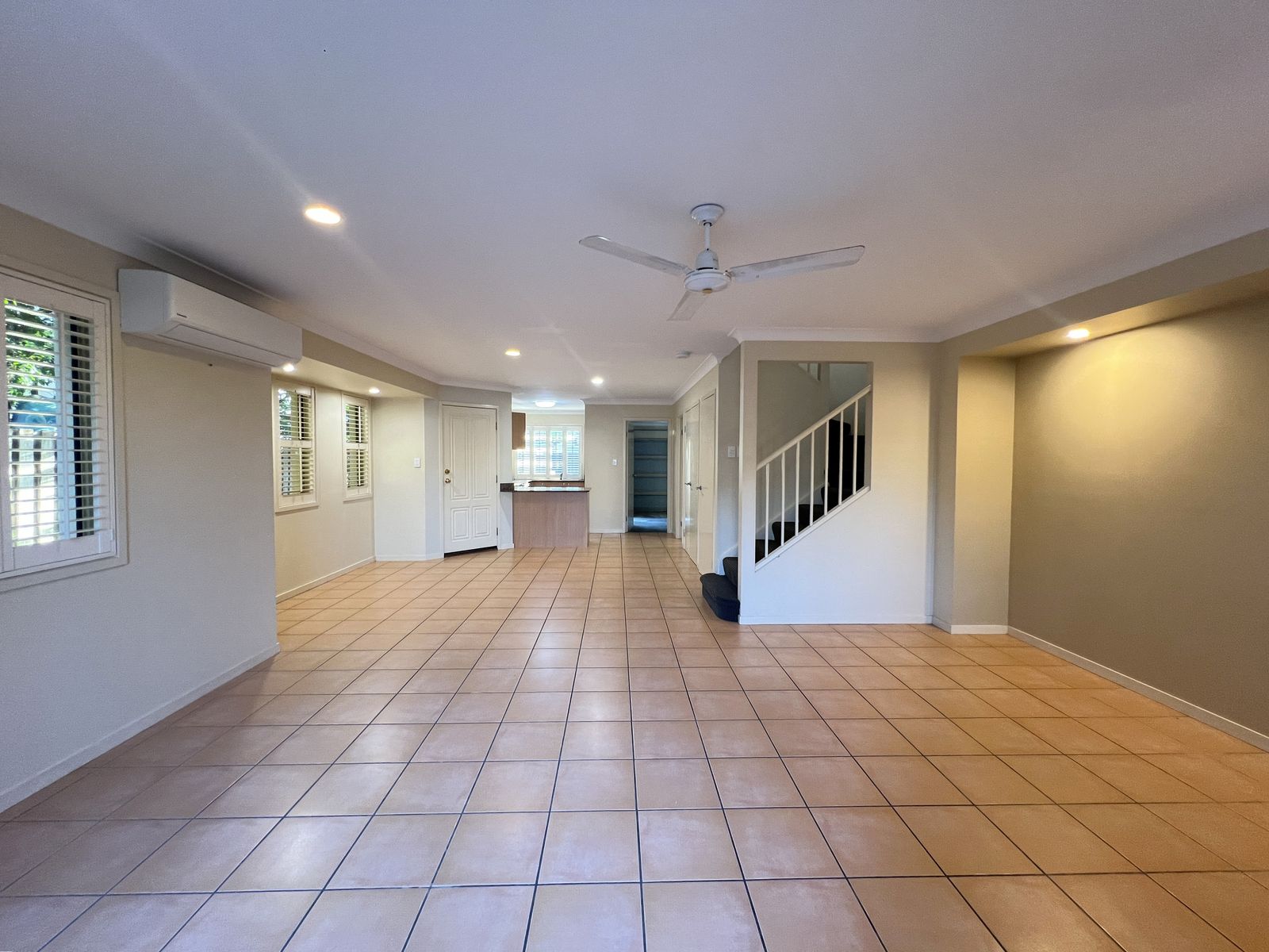 2/19 Mason Street, Southport QLD 4215, Southport - Thumbnail 2