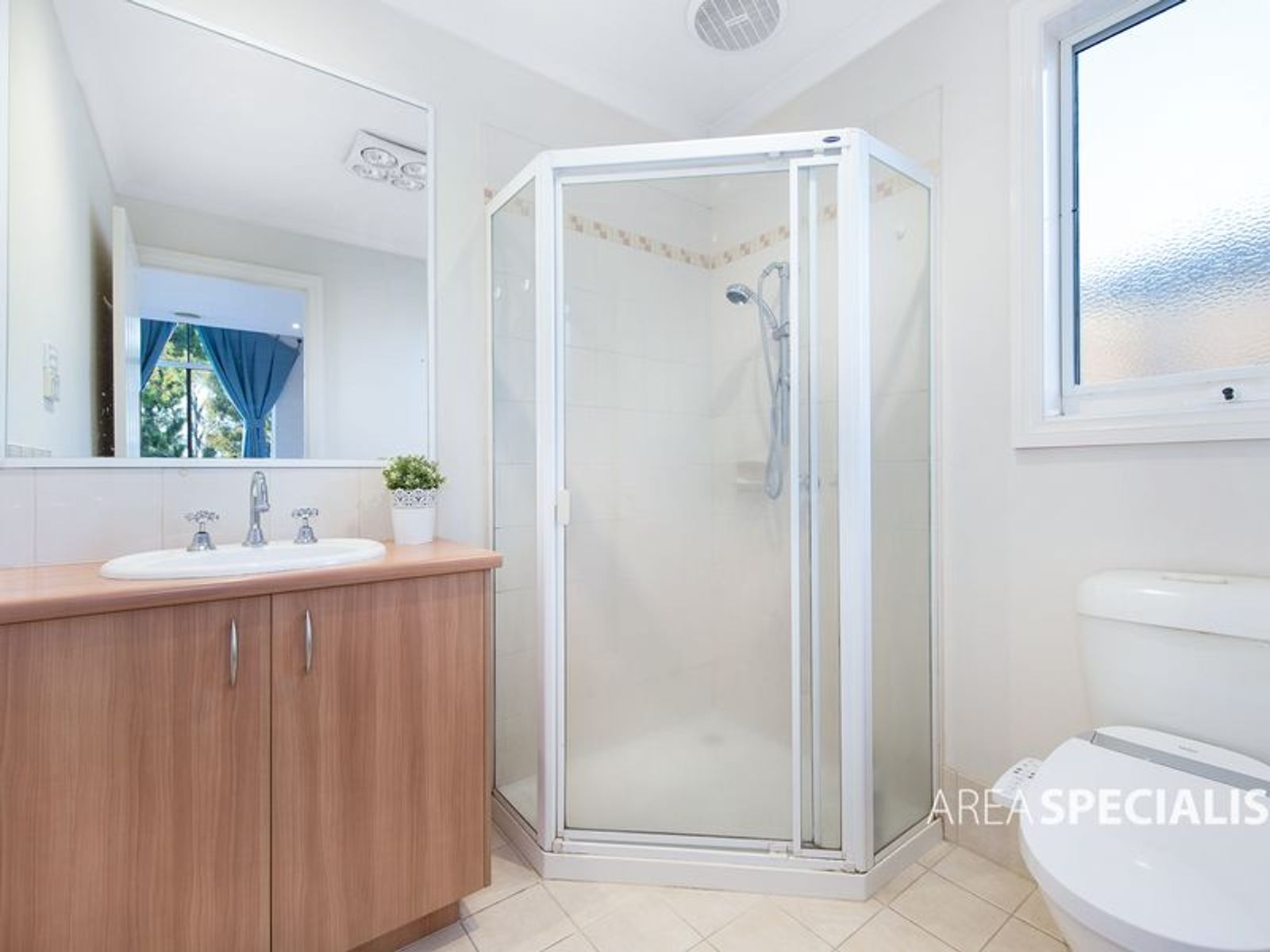 28 YellowBox Crescent, Lyndhurst, VIC 3975, Lyndhurst - Thumbnail 8