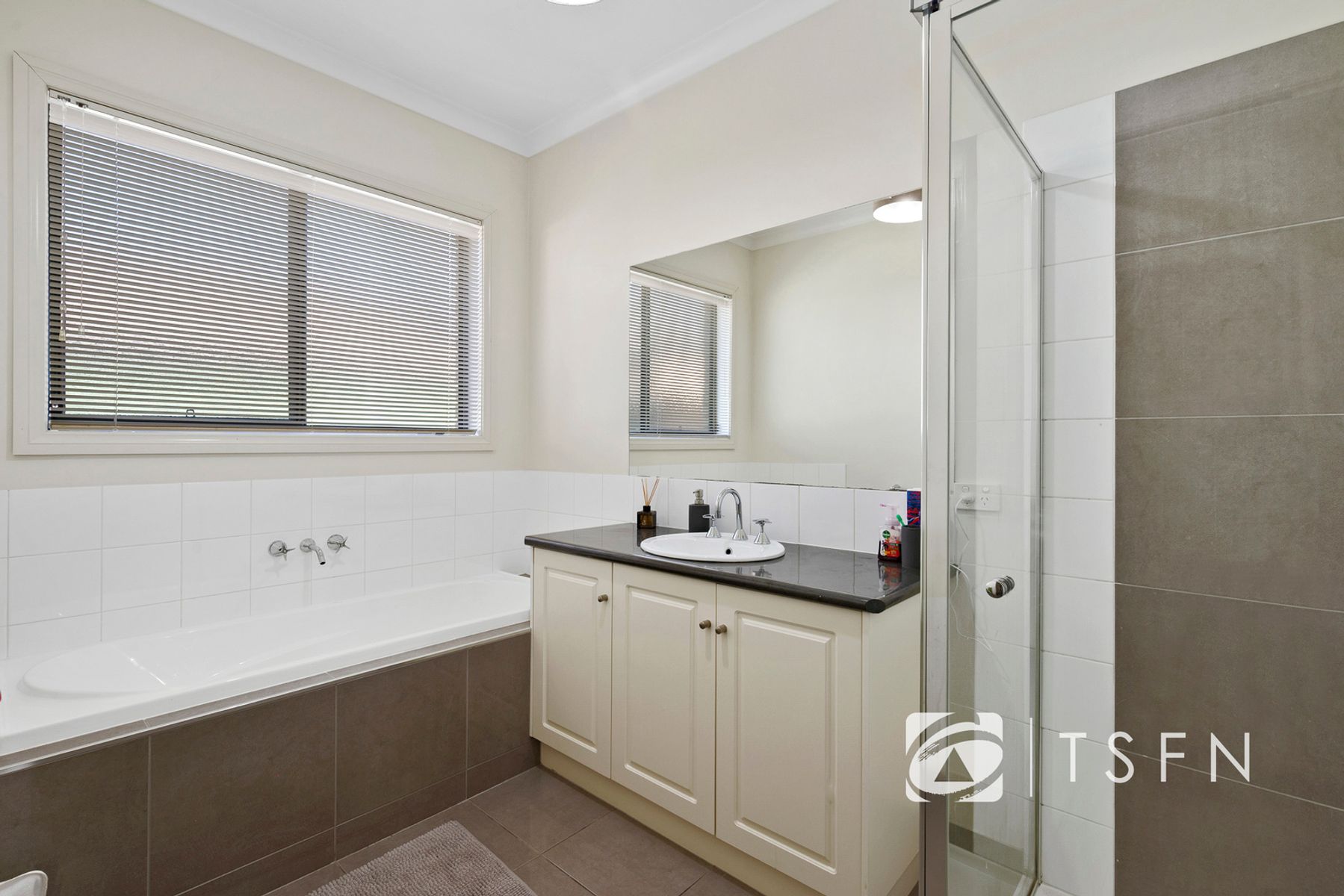 5C Justine Court, Spring Gully VIC 3550, Spring Gully - Thumbnail 8