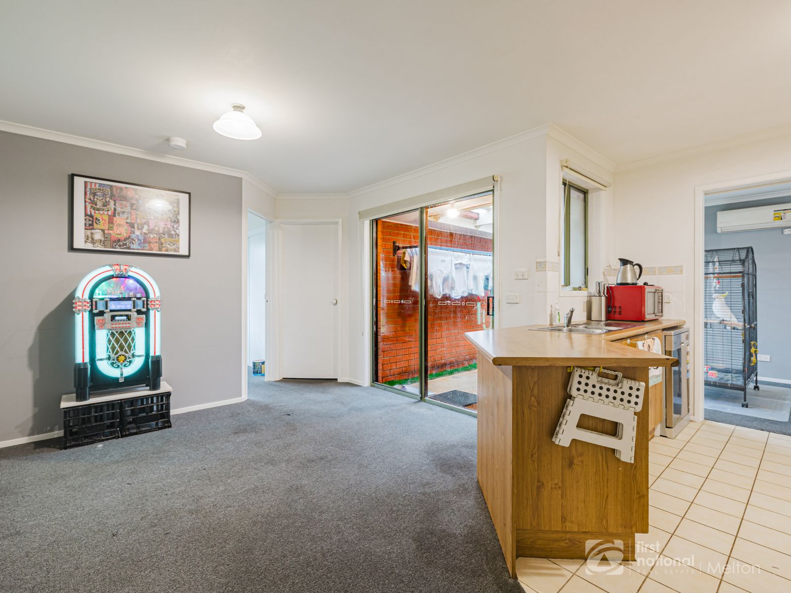 12 Oakfield Court, Melton South VIC 3338, Melton South - Thumbnail 5
