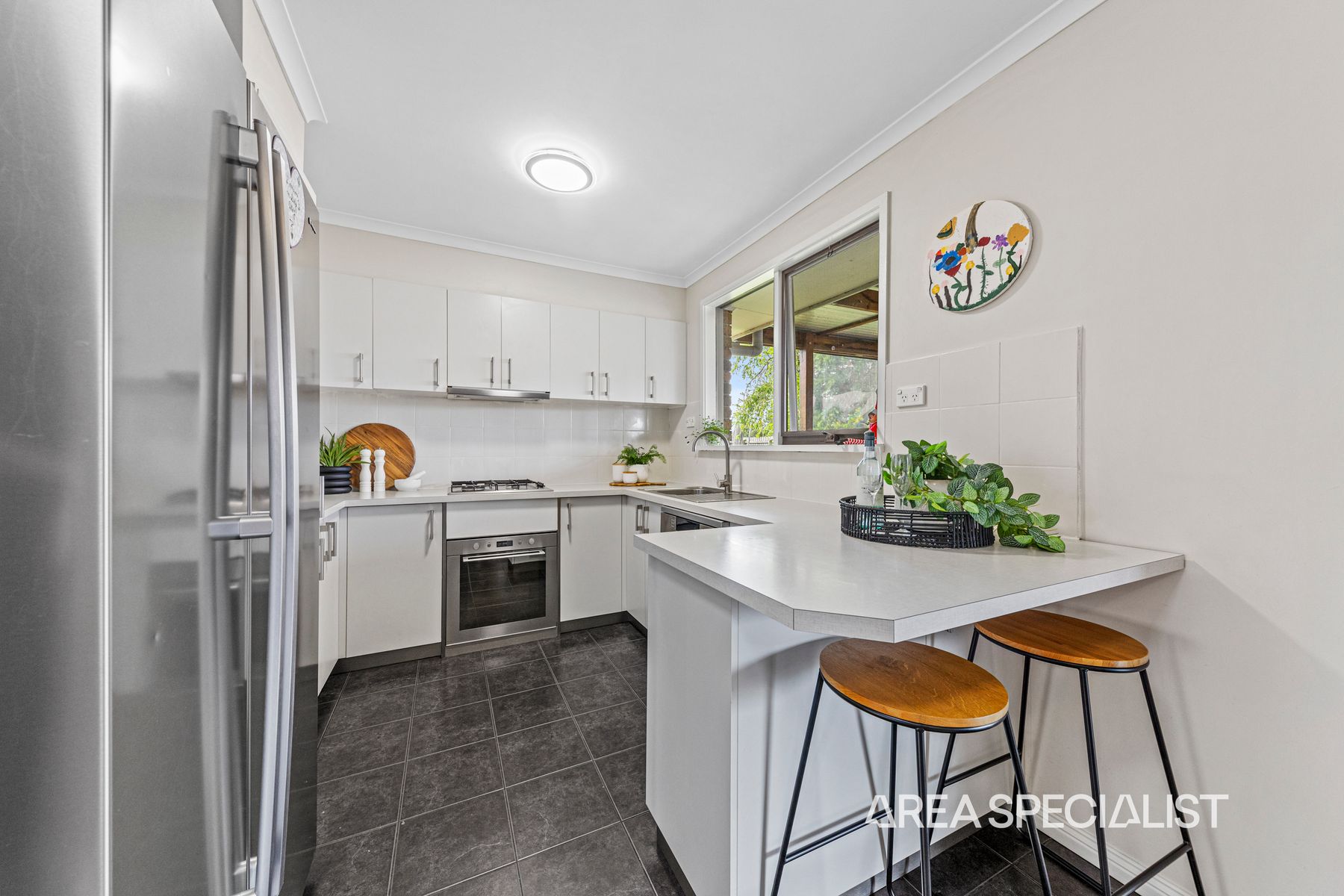 4 Amanda Court, Pakenham, VIC 3810, Pakenham - Thumbnail 3