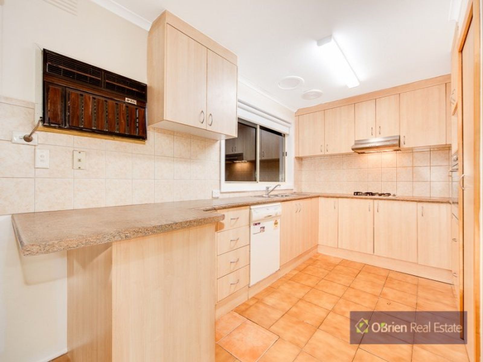 46 Charles Green Avenue, Endeavour Hills, VIC 3802, Endeavour Hills - Thumbnail 3