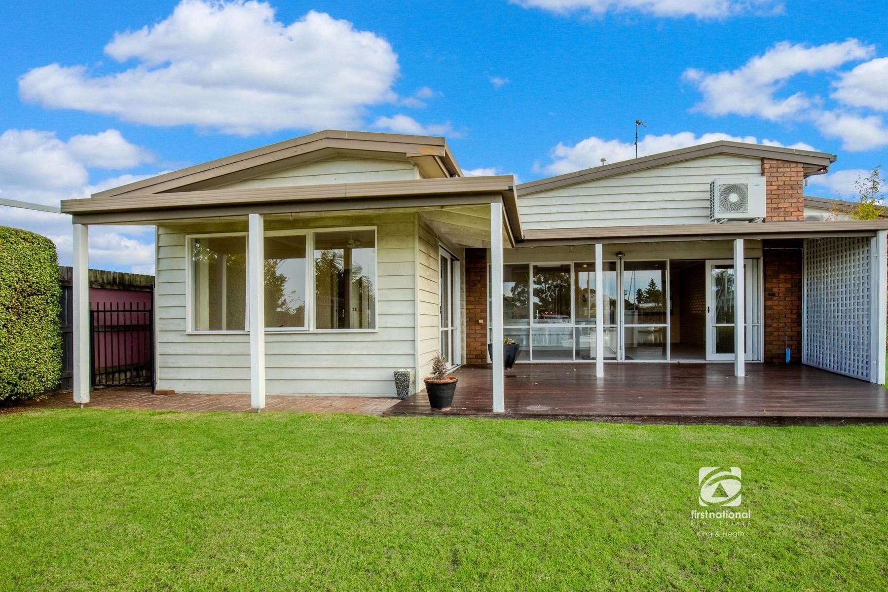 2/3 The Beacons, Paynesville VIC 3880, Paynesville - Image 1