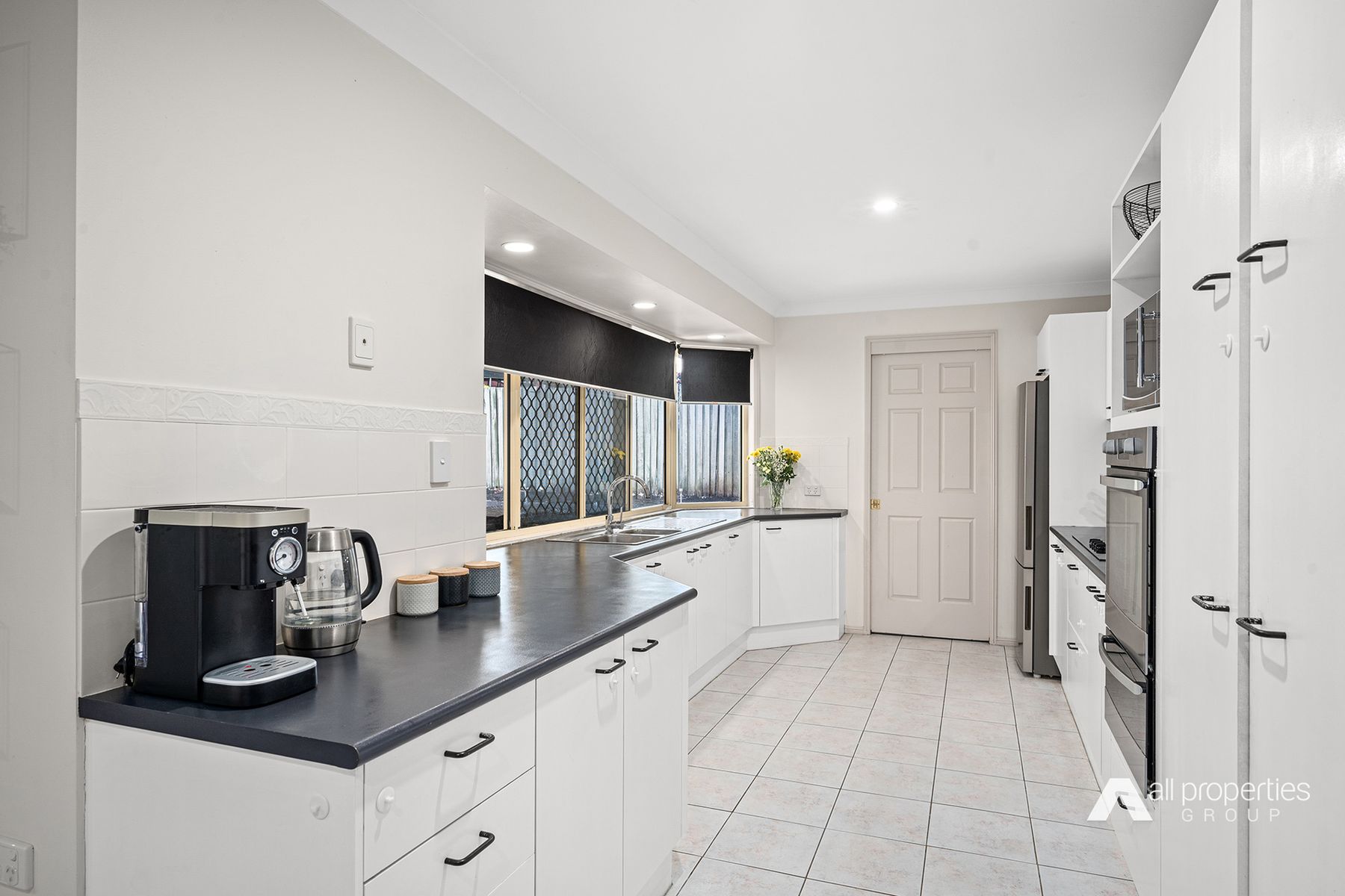 31 Bottlebrush Drive, Regents Park QLD 4118, Regents Park - Thumbnail 2