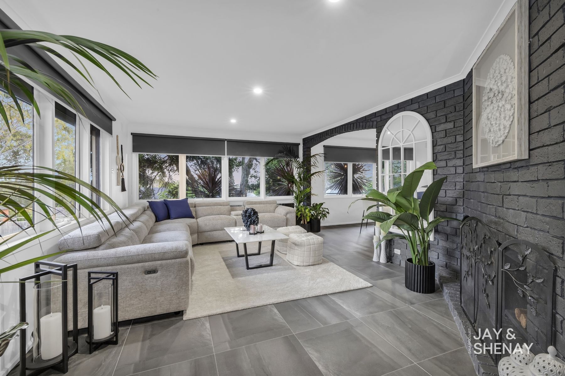 17 William Perry Close, Endeavour Hills VIC 3802, Endeavour Hills - Thumbnail 3