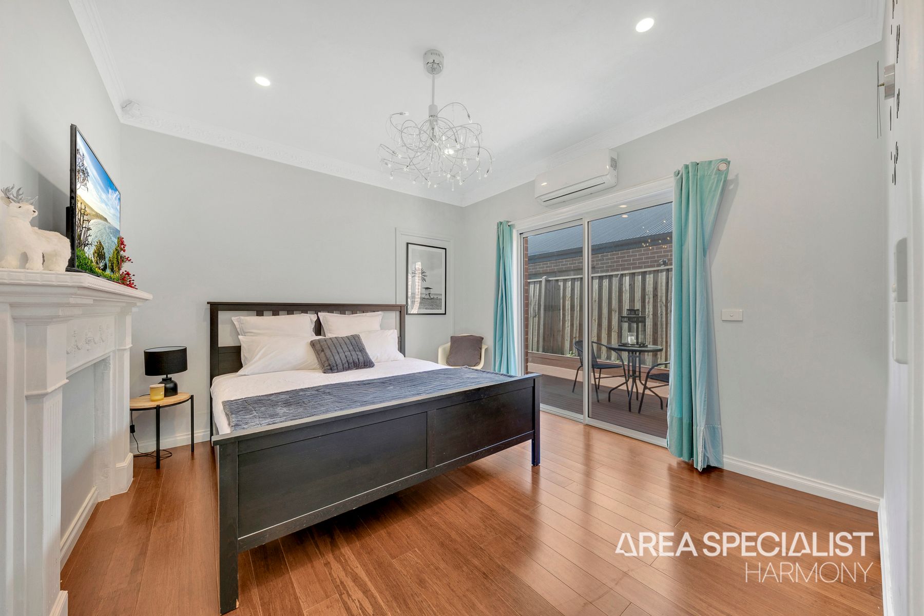 16 Longford Crescent, Weir Views, VIC 3338, Weir Views - Thumbnail 3