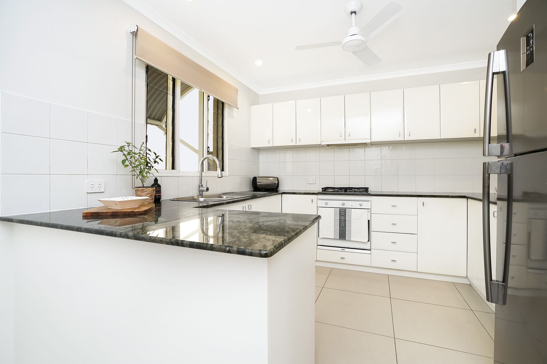 12/63 Marina Boulevard, Cullen Bay NT 0820, Cullen Bay - Thumbnail 3