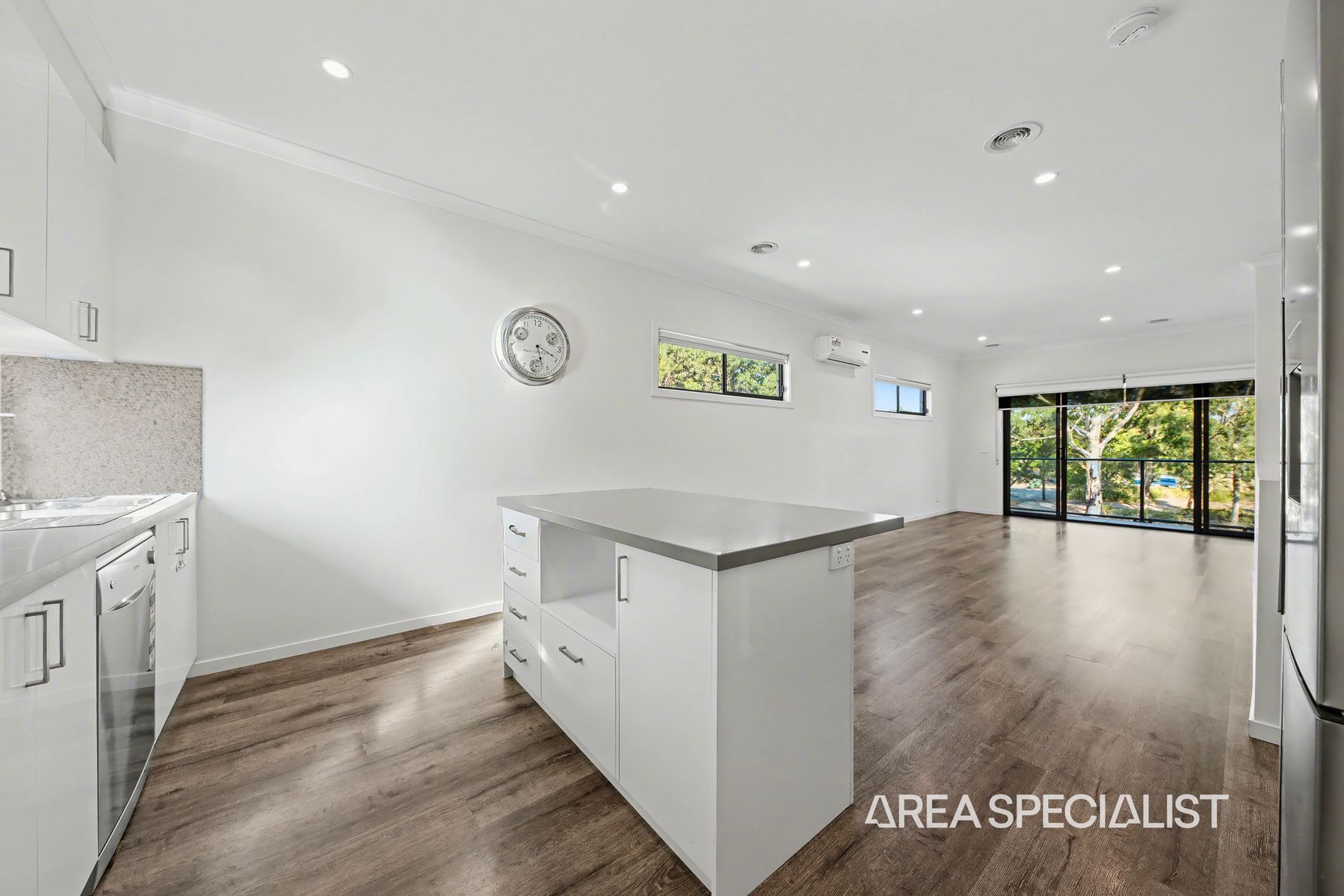 5A Arbour Rise, Pakenham, VIC 3810, Pakenham - Thumbnail 5