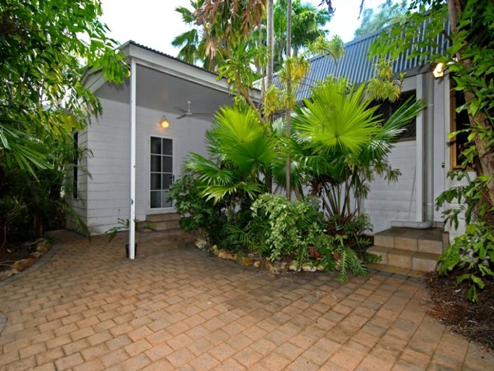 7 Verbena Street, Nightcliff NT 0810, Nightcliff - Thumbnail 2